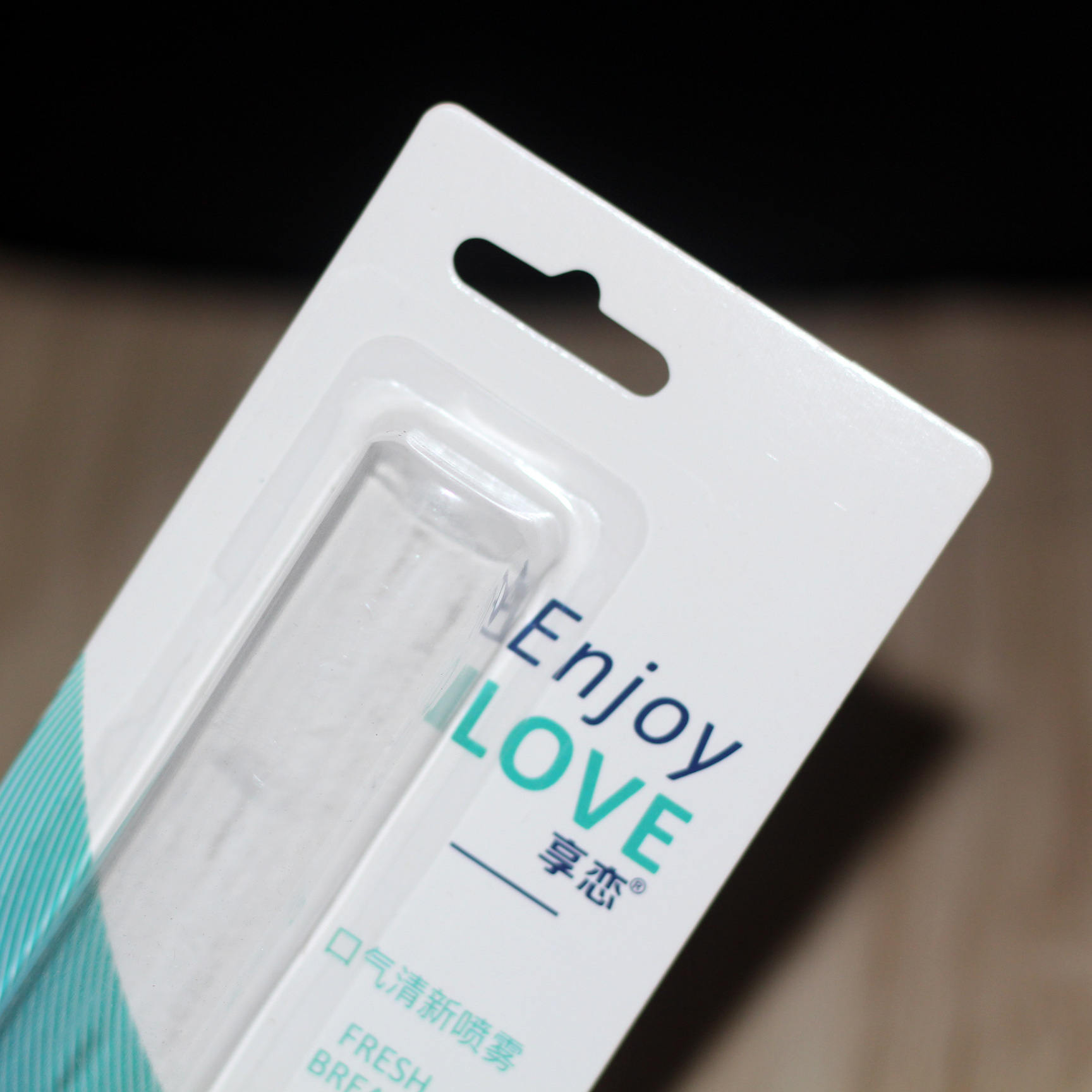 tf卡中性包装盒白卡对裱热压吸塑内存卡包装定制插卡吸塑外包装盒