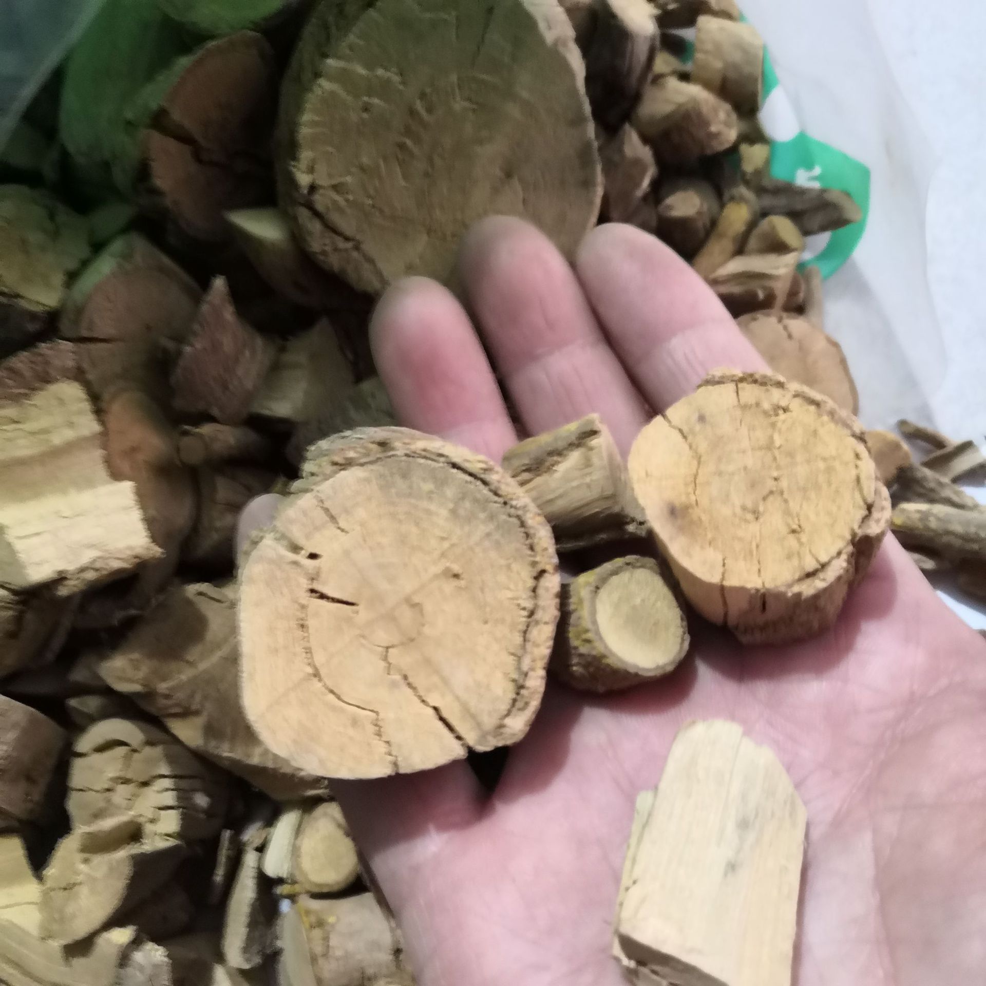 批发零售 中药材两面针 入地金牛 上山虎 下山虎 红心刺刁根-阿里巴巴