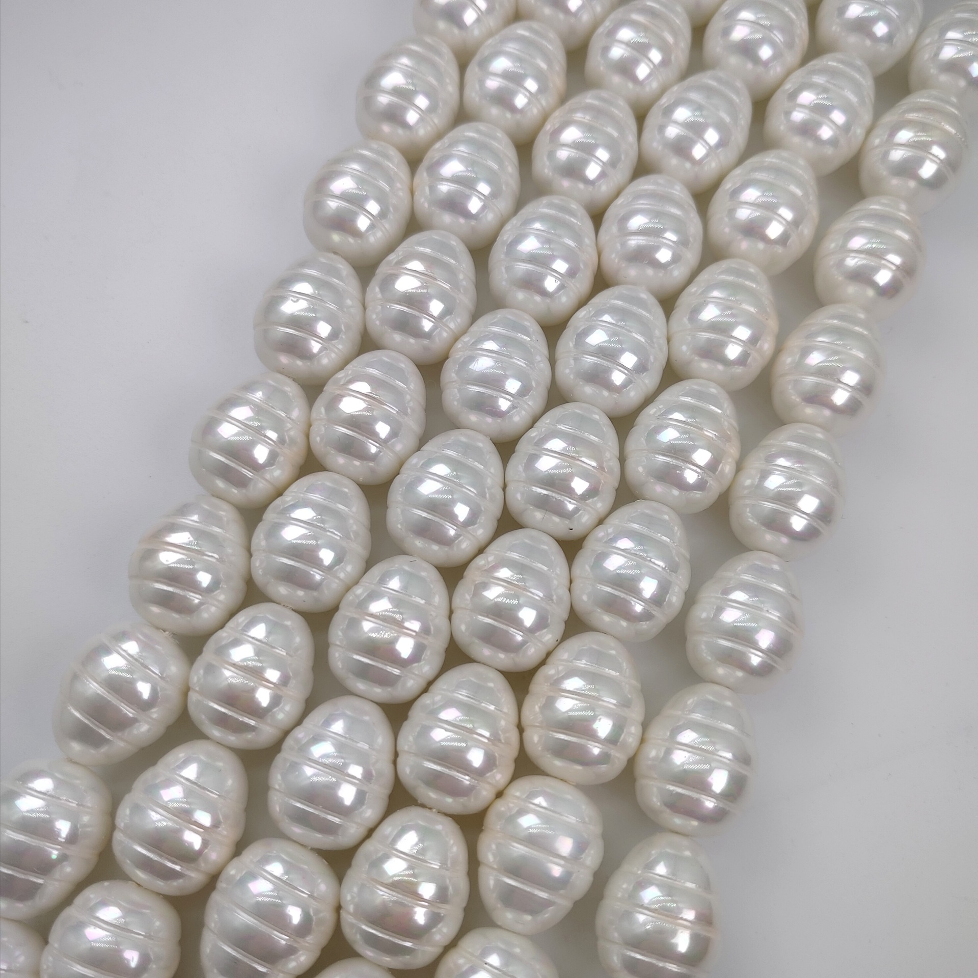天然贝壳珍珠 直孔水滴螺纹形贝珠串珠散珠 diy饰品配件材料批发