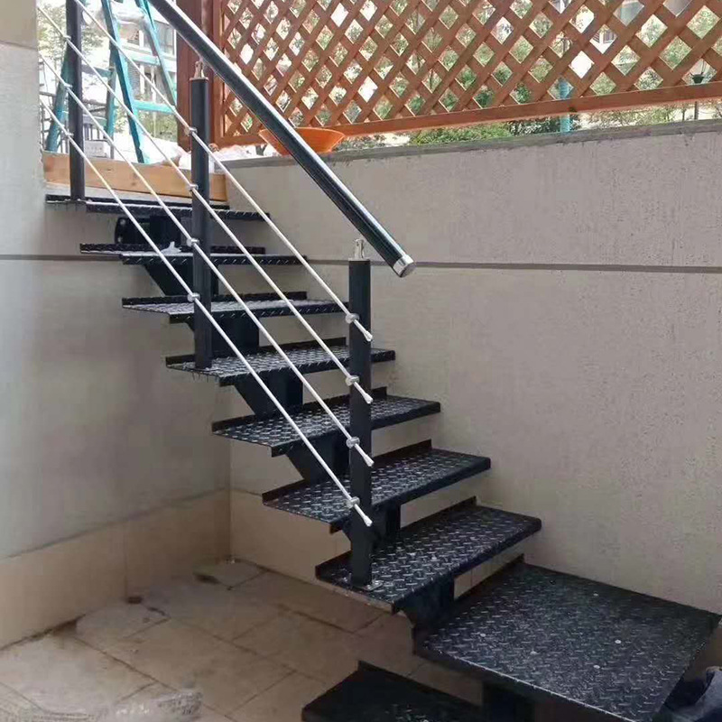 直梁楼梯批发钢木复式阁楼楼梯室内斜梁直梁楼梯