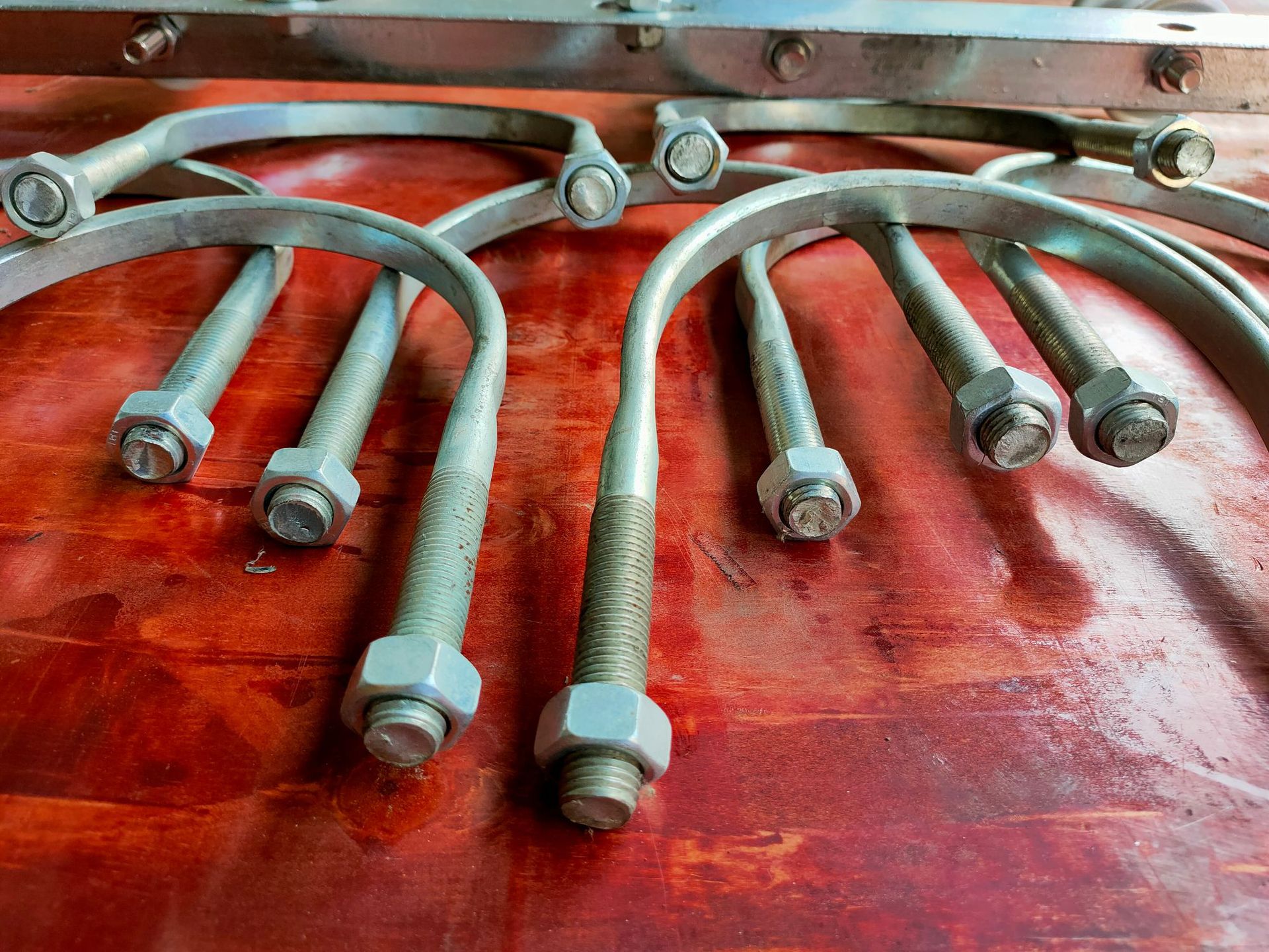 厂家直供u型抱箍碳钢u型管卡卡箍热镀锌u形抱卡130-300可加工定做