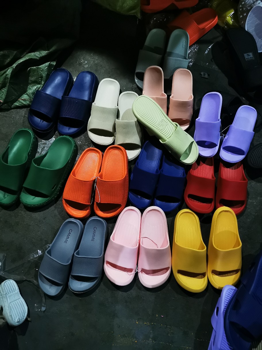 地摊凉拖鞋男轻便橡塑浴室拖鞋居家鞋室内杂款凉拖鞋夏季外贸拖鞋