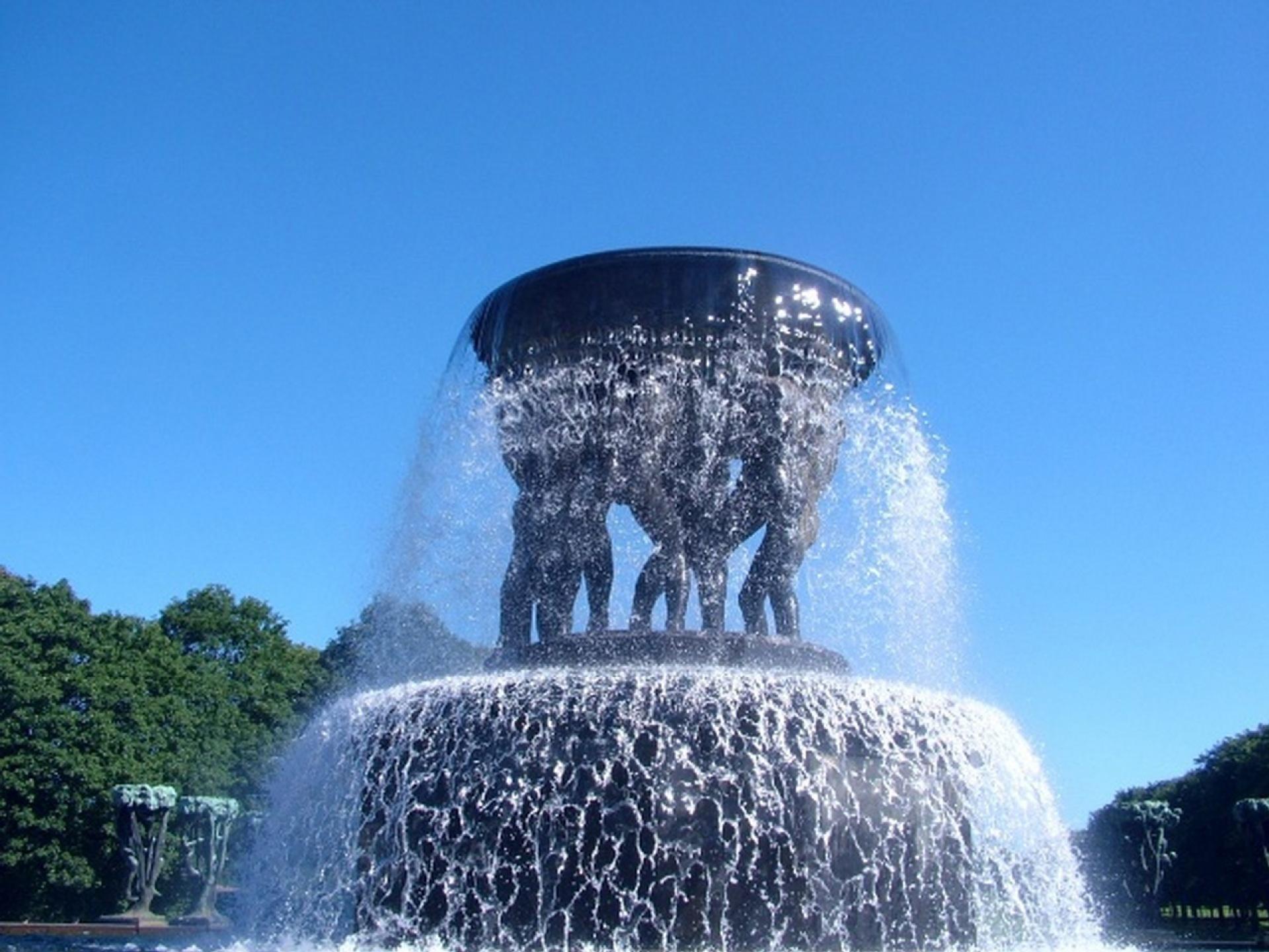 景观雕塑最新价格行情查询-天津玻璃钢苹果屋喷水水箱-阿里巴巴