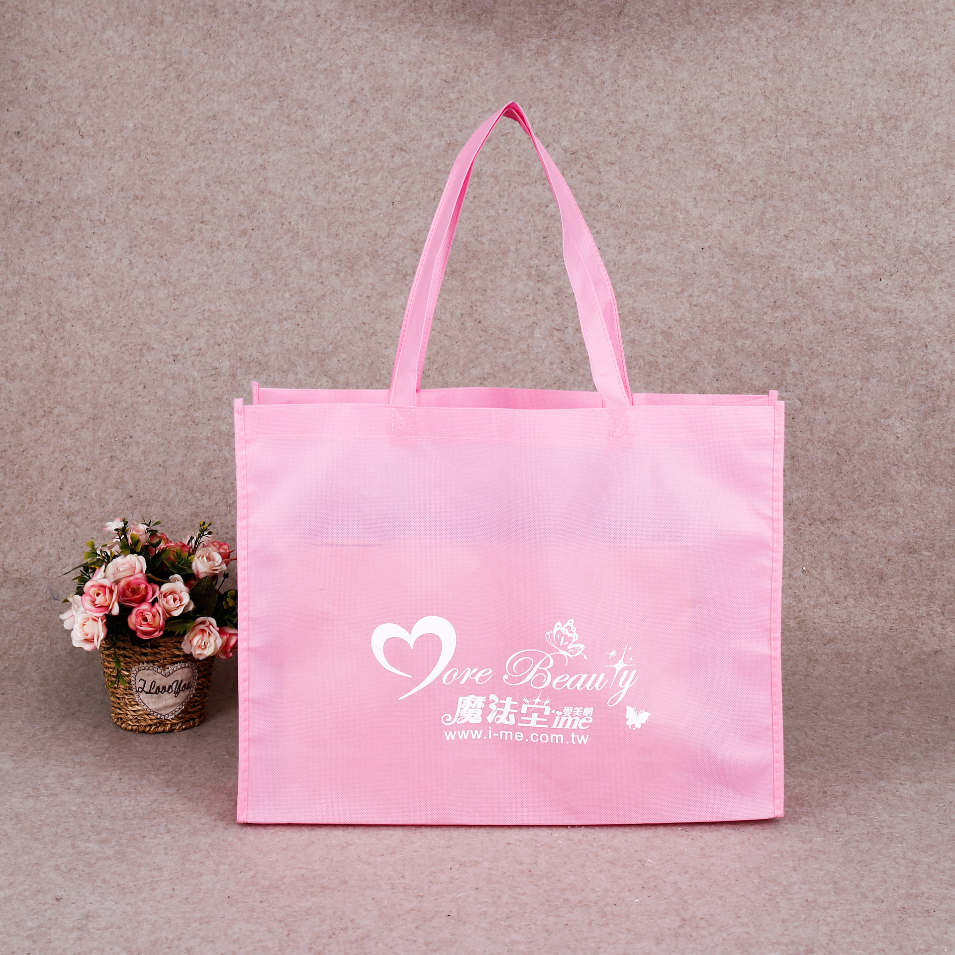 厂家批发粉色无纺布鞋子打包袋服装防尘收纳包装袋子玩具礼品袋