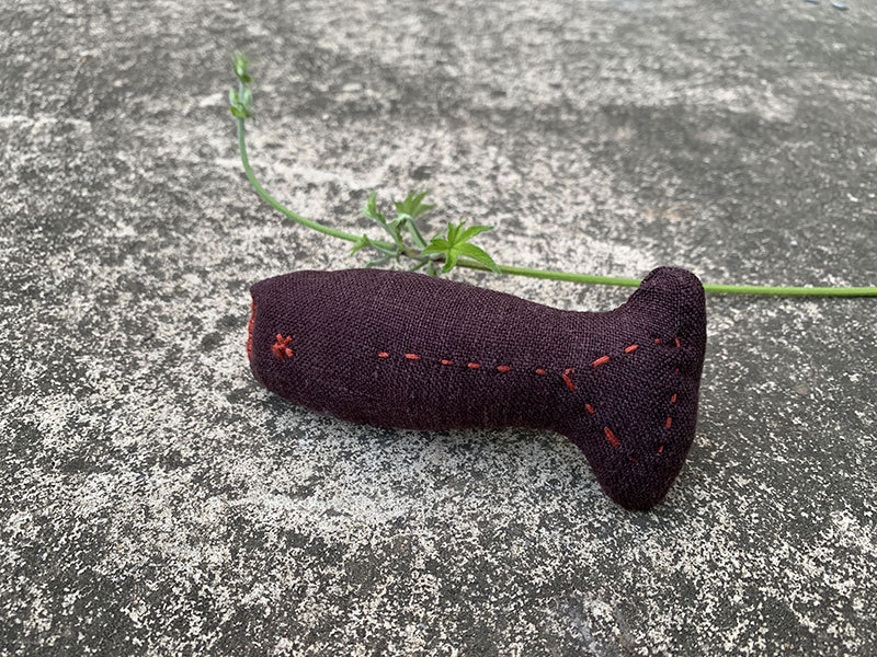 大小姐/原创亚麻纯手工缝制布鱼民族风个性布艺小鱼胸针挂件包饰