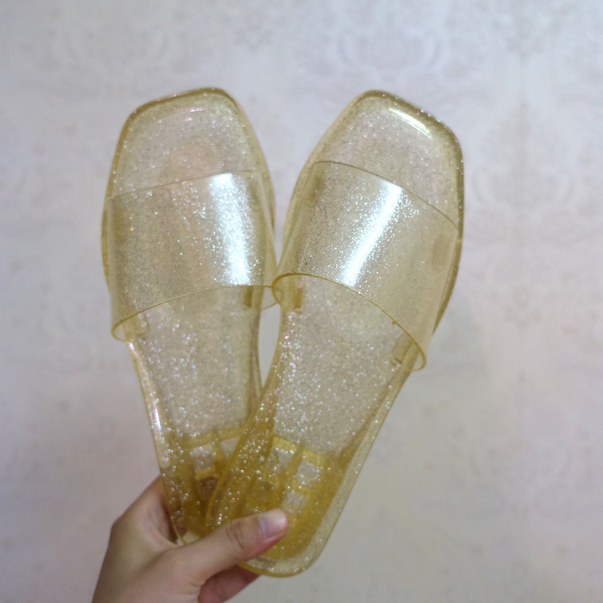 Summer Home Slippers Non-Slip Net Red Slippers Women's Summer Outdoor Transparent Soft Bottom Crystal Slippers Bedroom Home