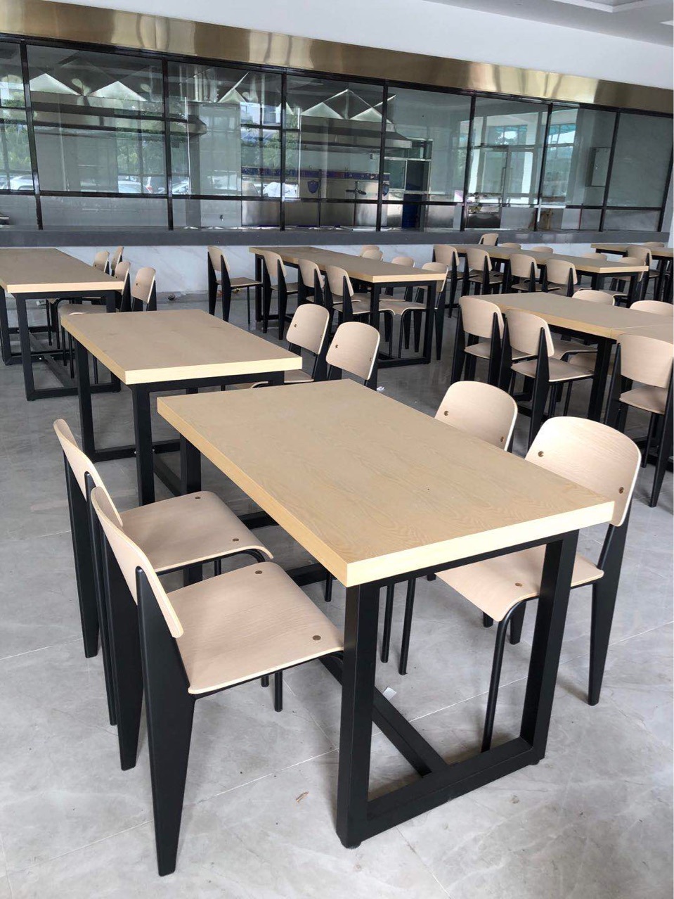 迪佳家具恵州食堂餐桌椅工业风餐桌椅员工餐桌椅快餐店桌椅