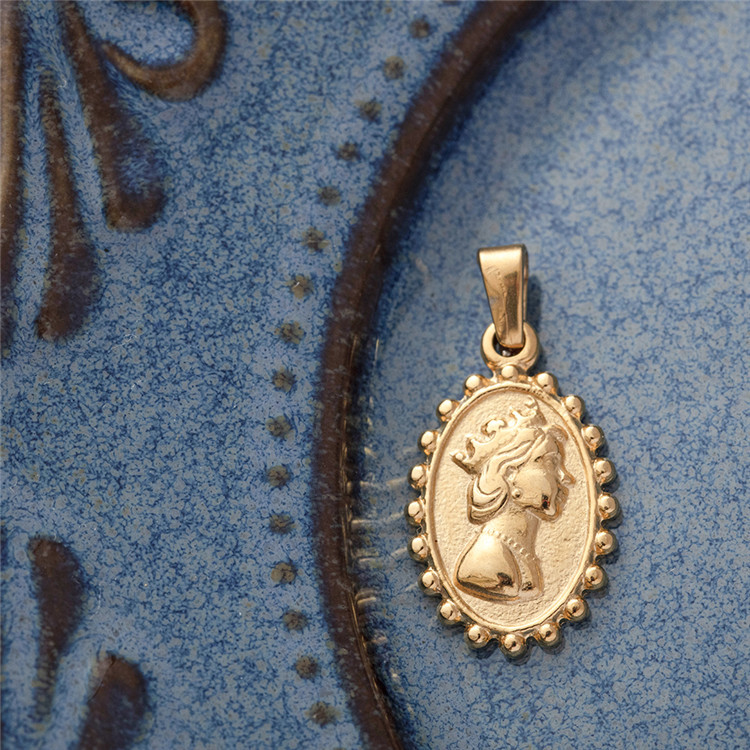 西方复古巴洛克文艺风花边少女头像项链锁骨链女 钛钢18k保色