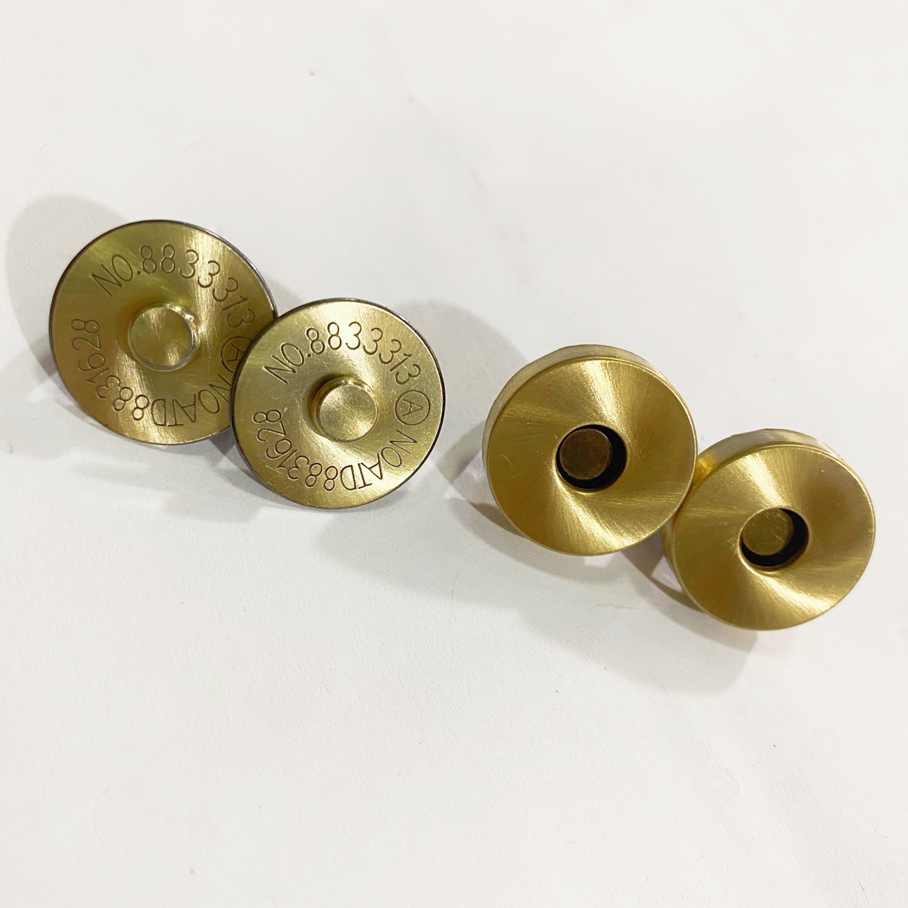 现货青古扫大厚磁扣磁钮圆形磁吸扣磁铁扣强力加厚磁箱包五金配件