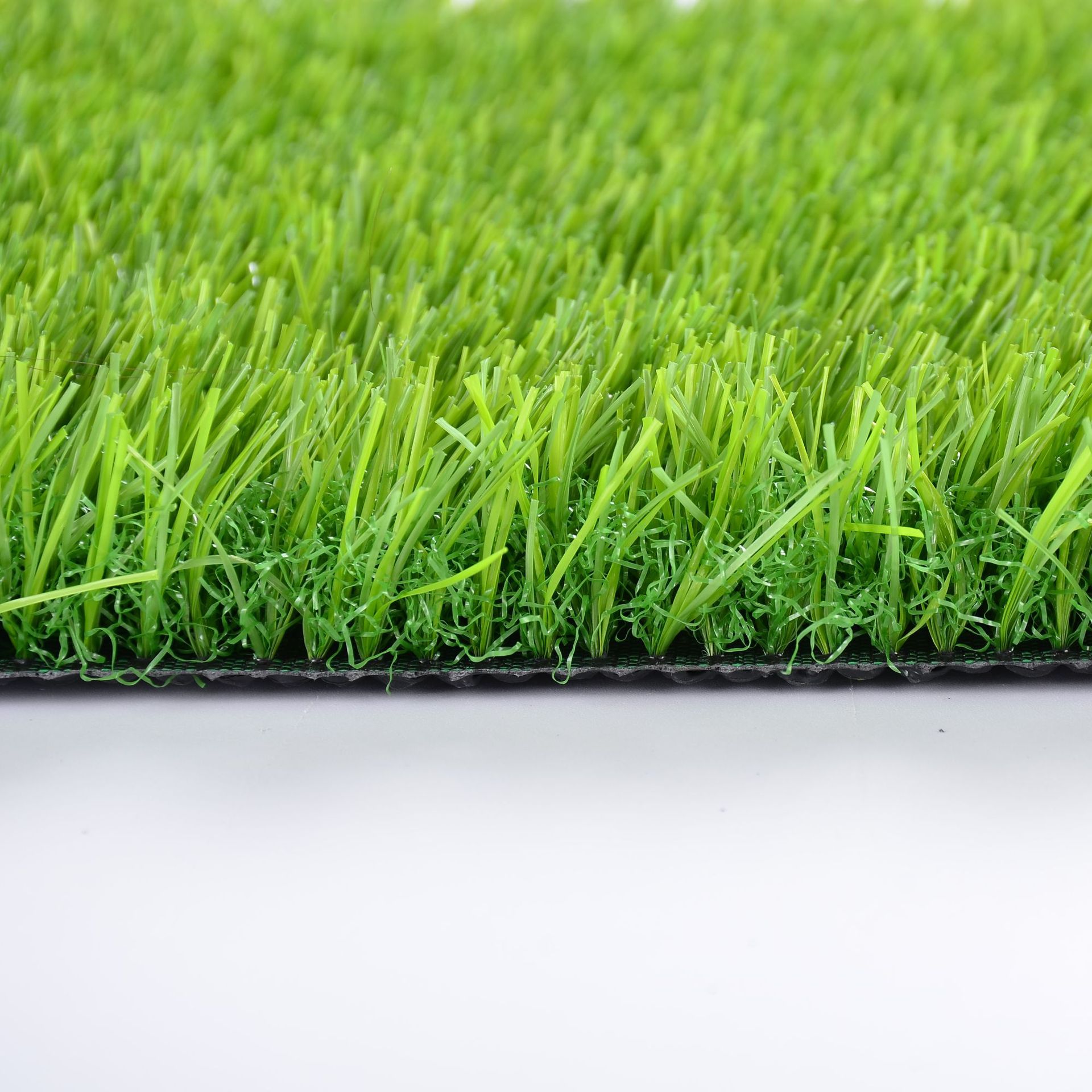 广州绿色阳台假草坪地毯35mm户外环保幼儿园人造草坪草皮厂家直销