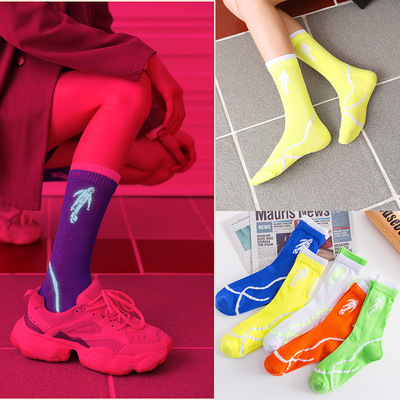 夜光长袜子 韩版中筒袜反光春秋冬季ins潮流时尚街头网红女士袜子