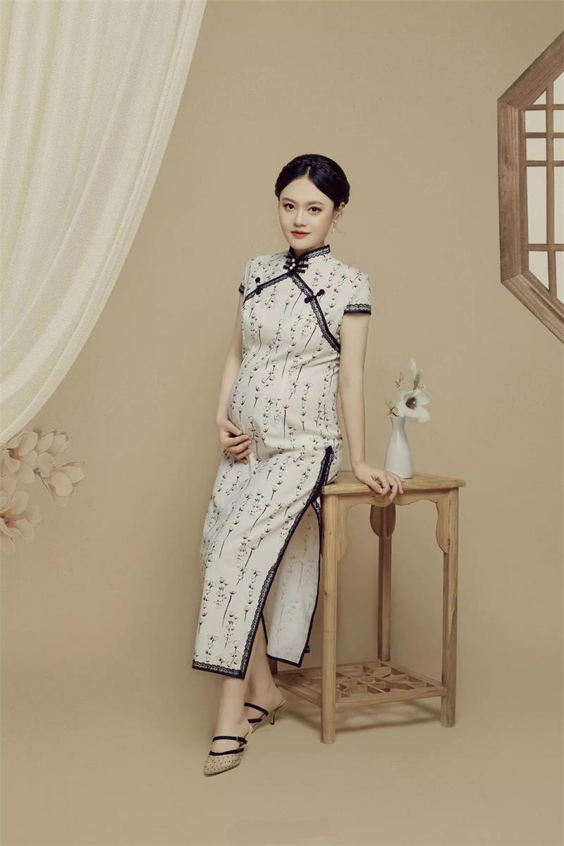 影楼主题孕照写真摄影服饰孕妇照服装中国风旗袍孕妇照复古摄影服