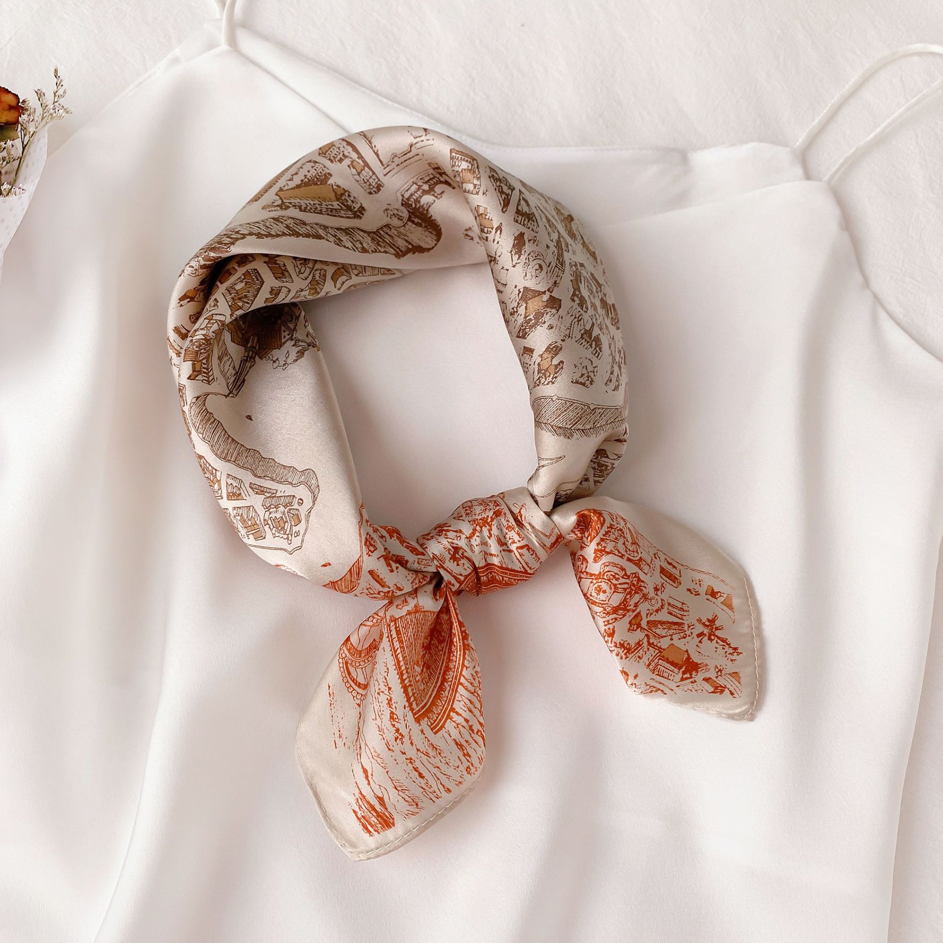 韩版丝巾女桑蚕丝小方巾百搭小领巾真丝方巾春夏女士小丝巾软妹