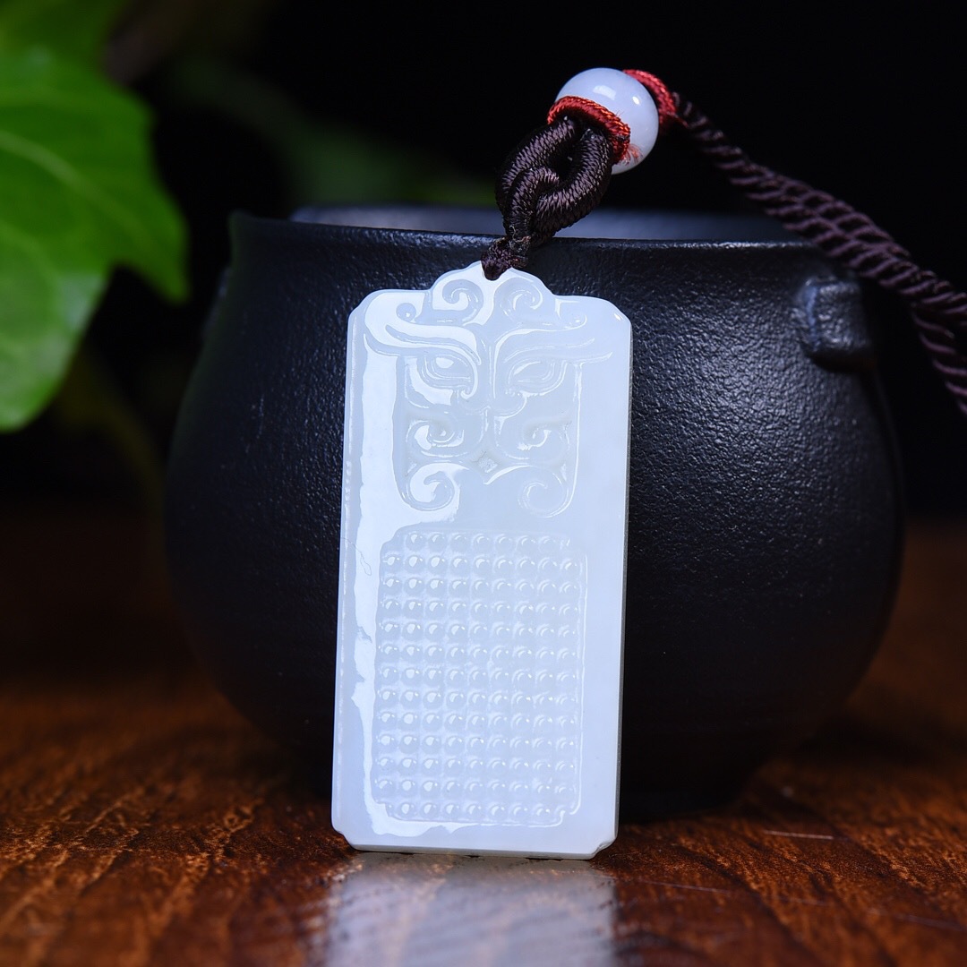 保真新疆和田玉仿古兽牌吉祥如意吊坠白玉方牌男女款挂件玉坠