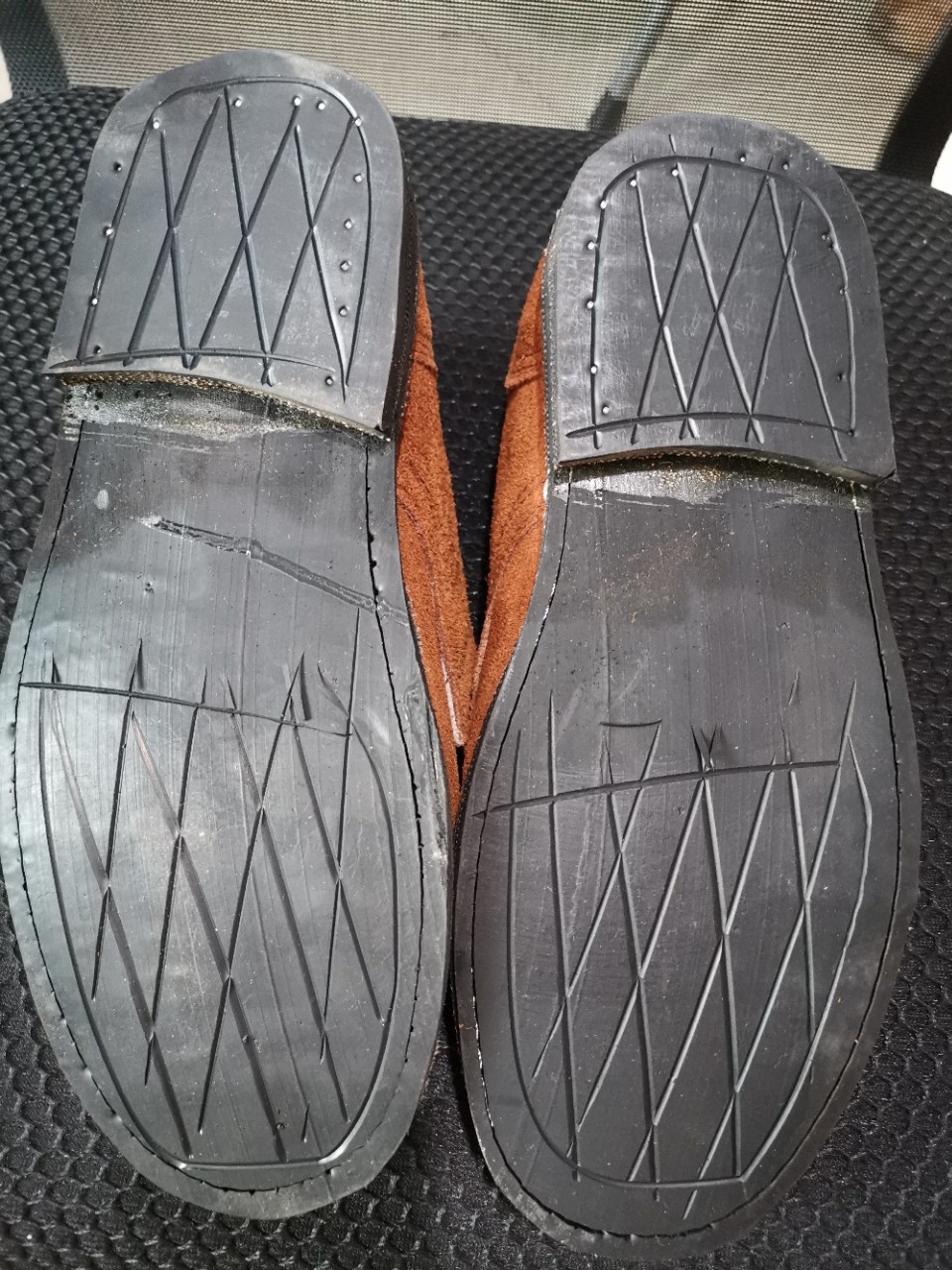 轮胎底高邦劳保鞋工厂工人防刺穿劳保鞋电焊耐高温无钢头作业鞋