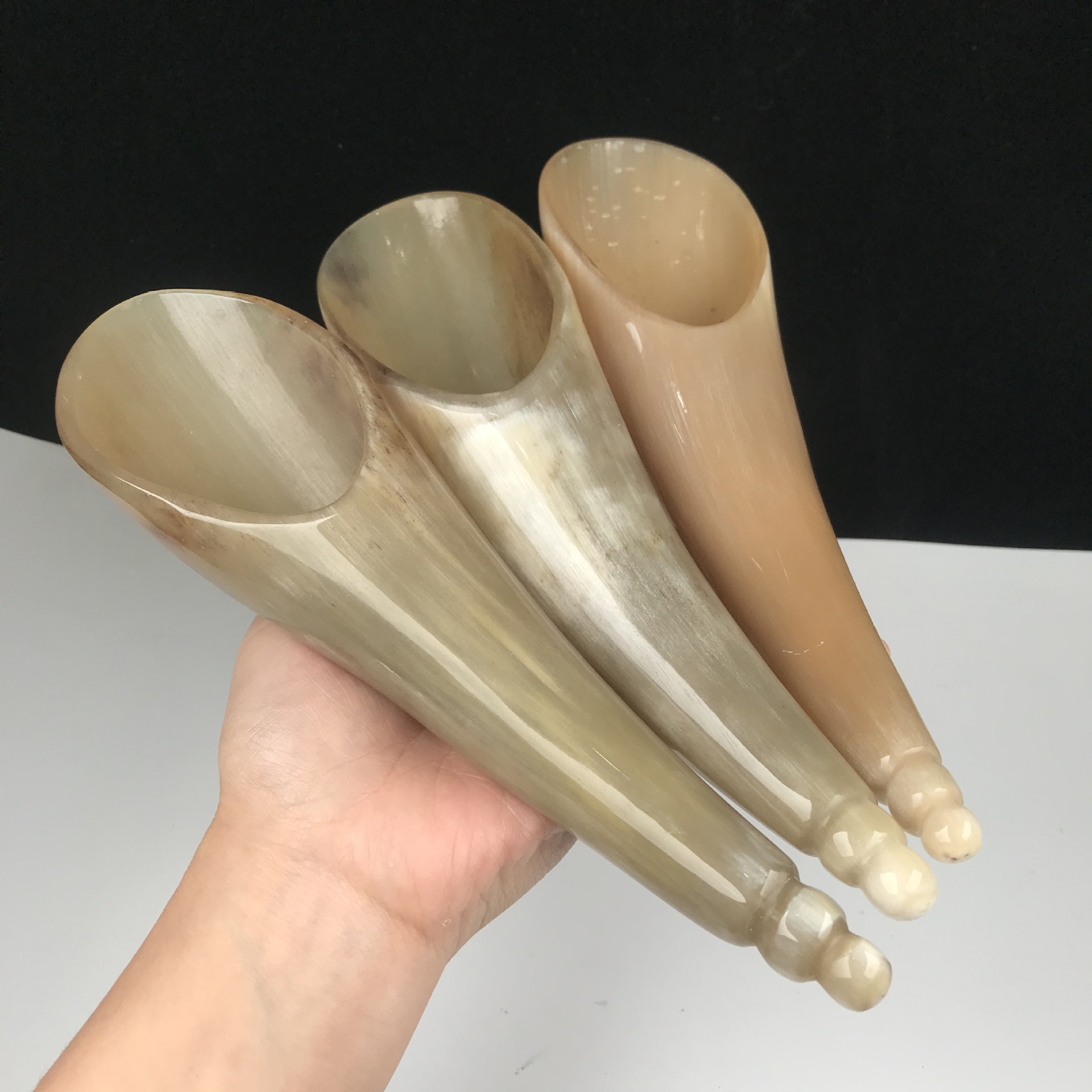 厂家直销精品牛角茶勺刮痧筒 特大号多用途点穴刮痧筒 牛角批发