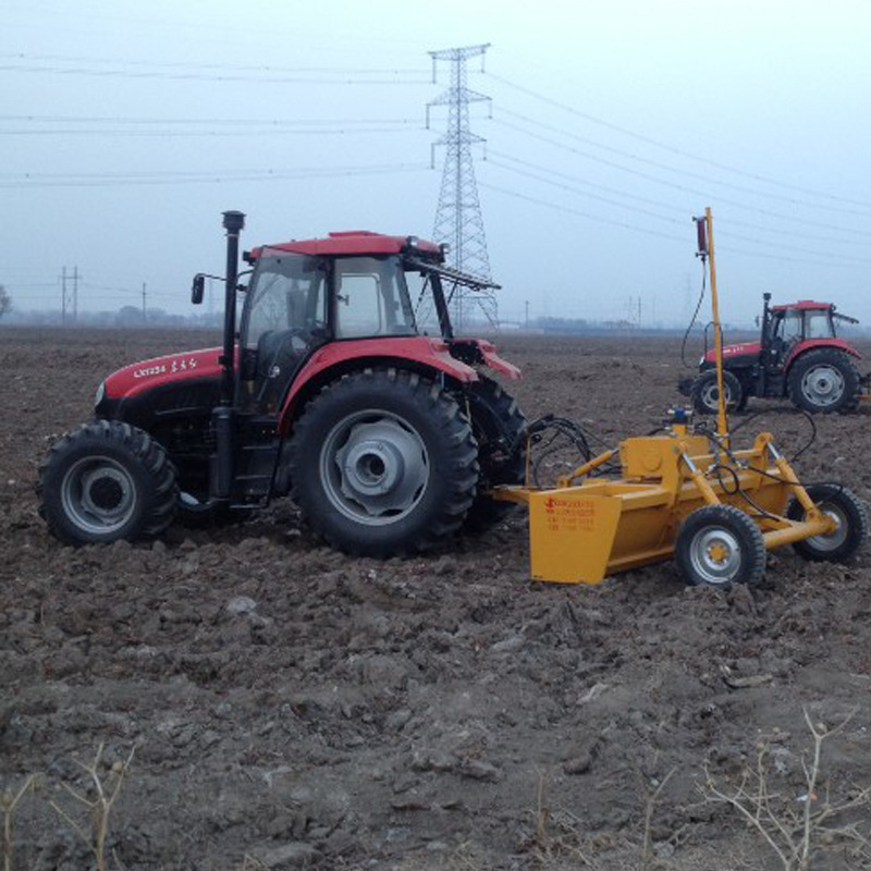 激光平地机25米牵引式推土铲拖拉机带动荒地整平机设备