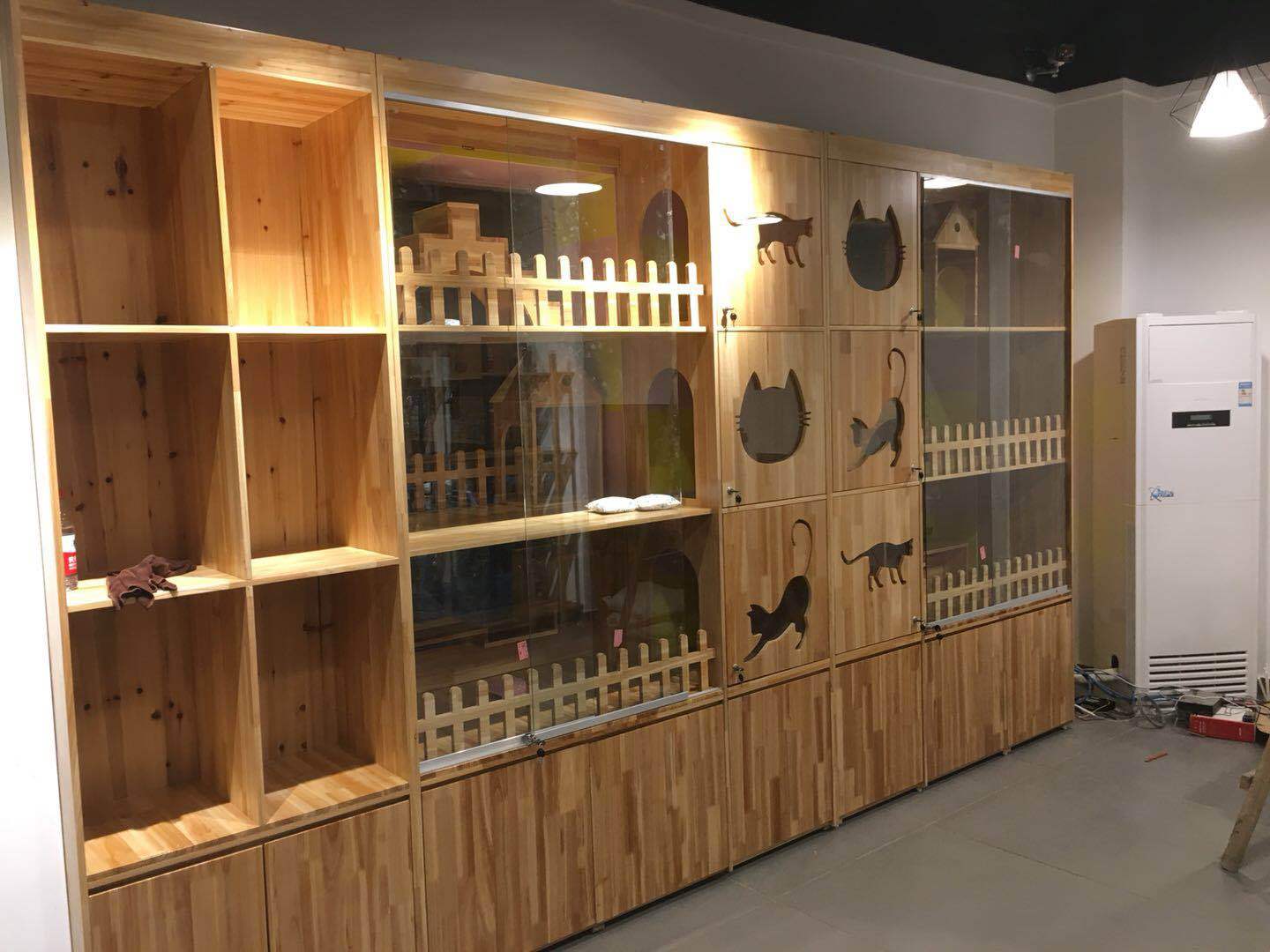 松木宠物柜 实木展示柜 货柜货架 厂家直销 免费测量尺寸