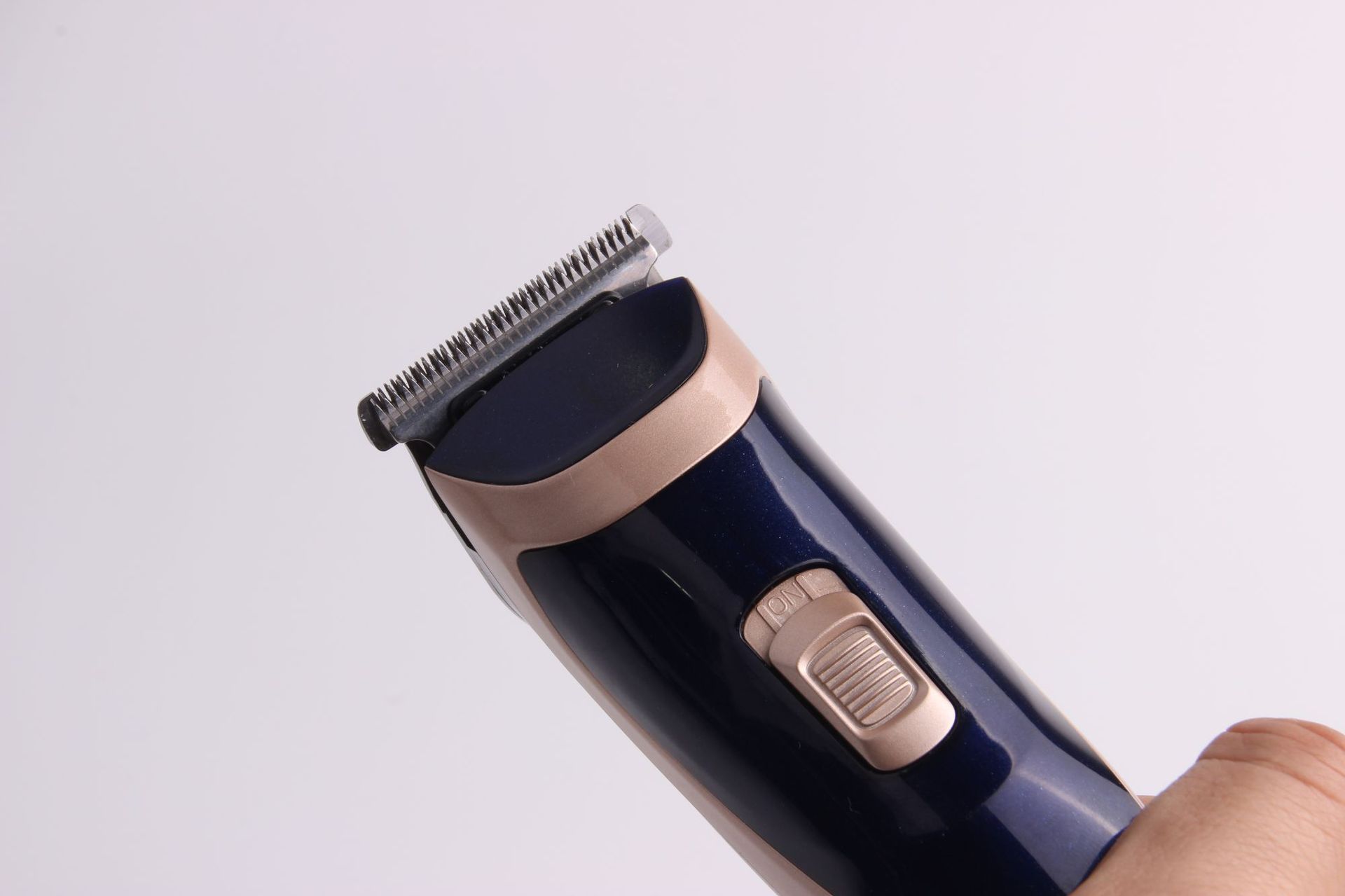 progemei格美6005电动理发器 理发电推子 电推剪家用剃头刀