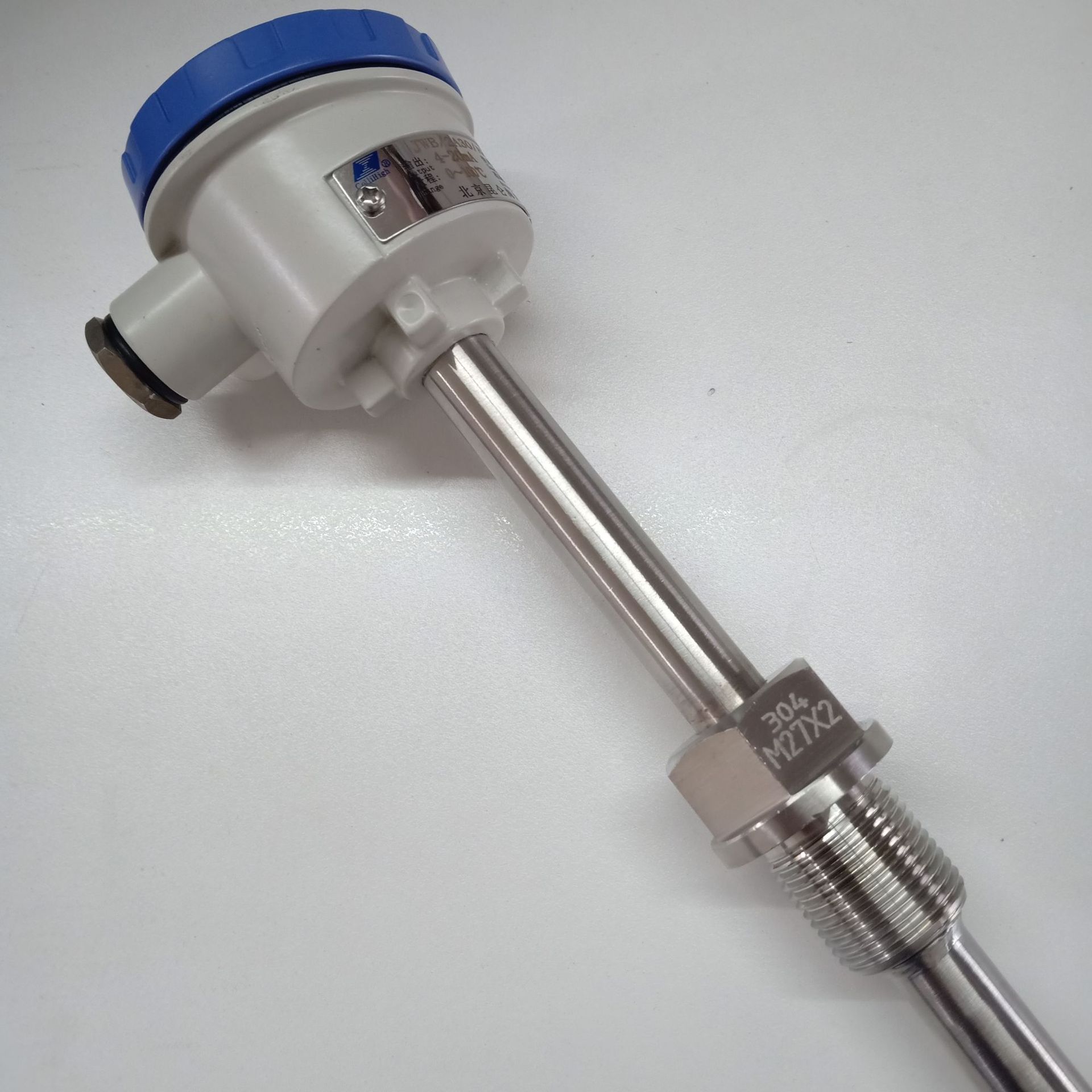 昆仑海岸温度传感器dc24v0100度输出420ma300杆长