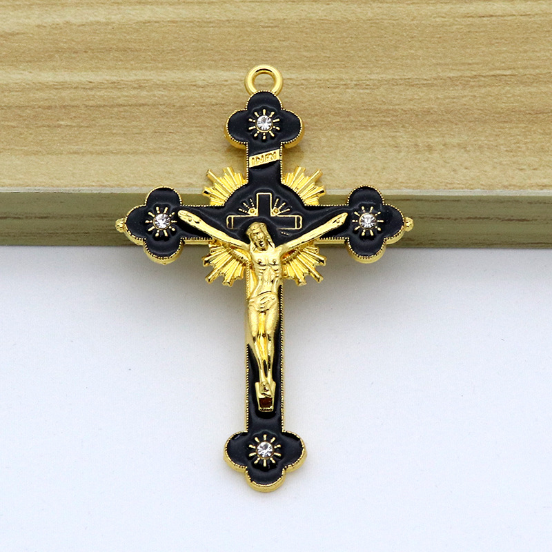 Factory Wholesale Religious Ornament Metal Accessories Jesus Cross Color Necklace Pendant Keychain Pendant