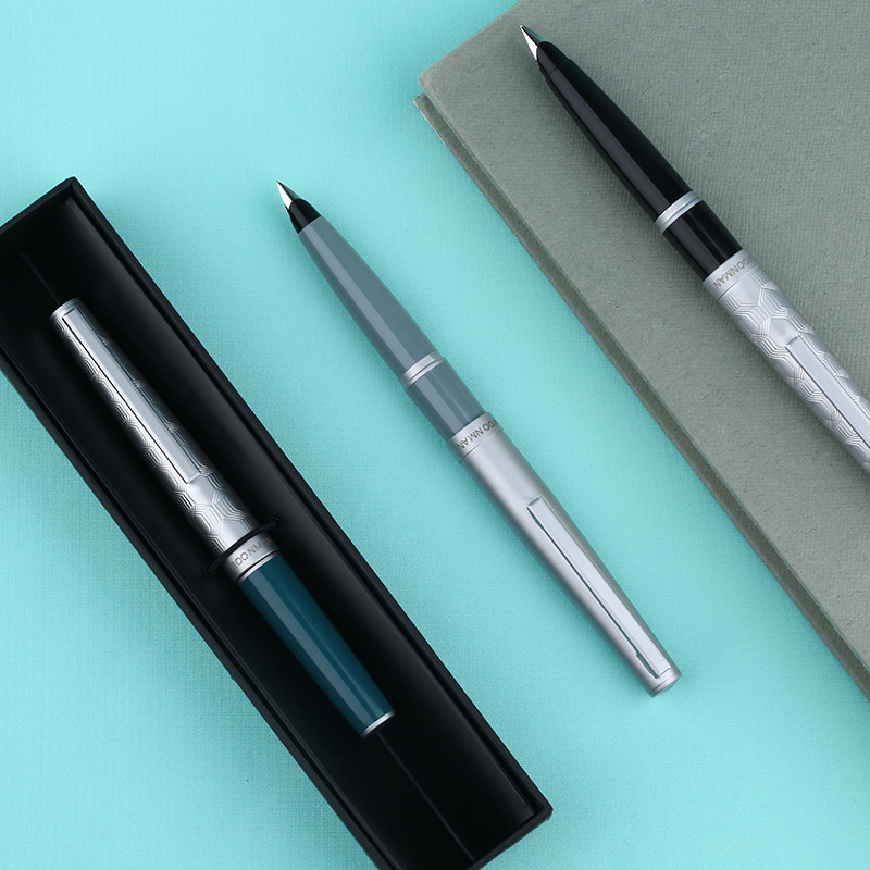 末匠80mini-e短款半明尖口袋手账成人学生书写练字经典款钢笔