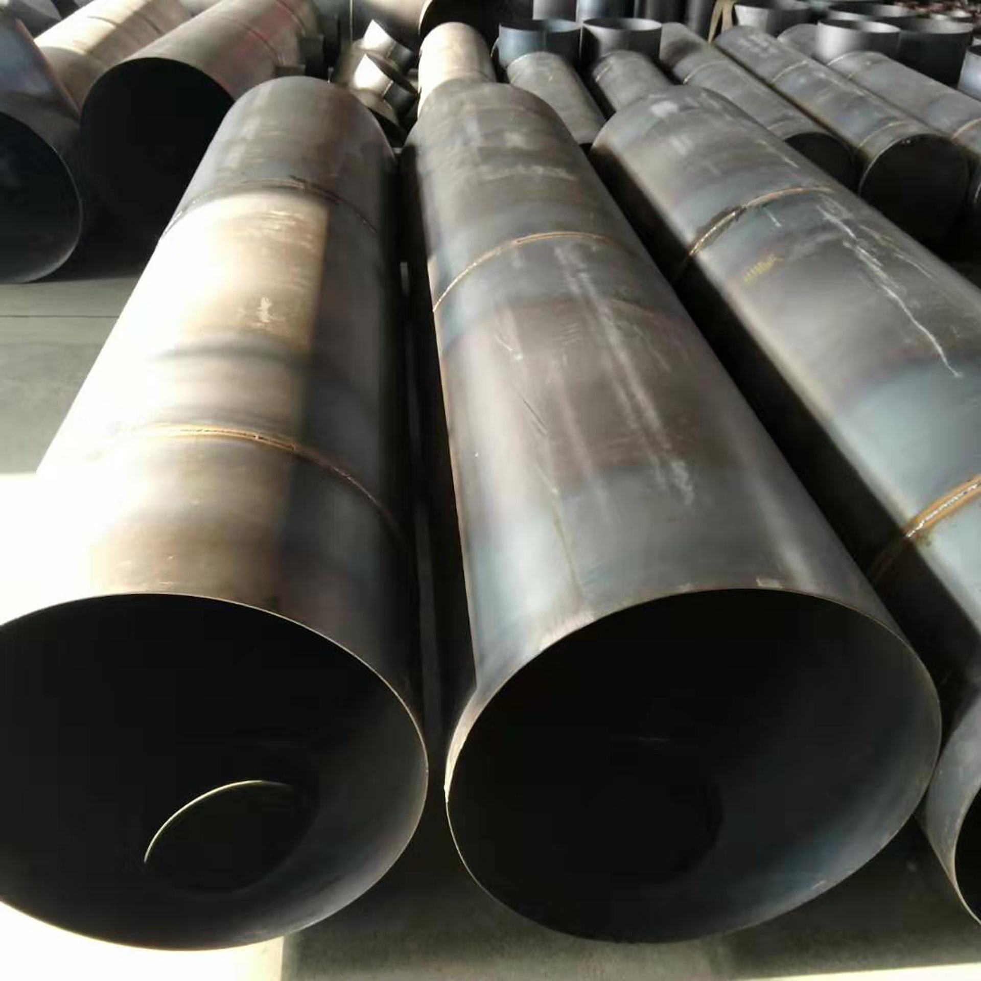 批售高气密焊接弯头变径偏心风管密闭肋风管3mm厚碳钢通风管道