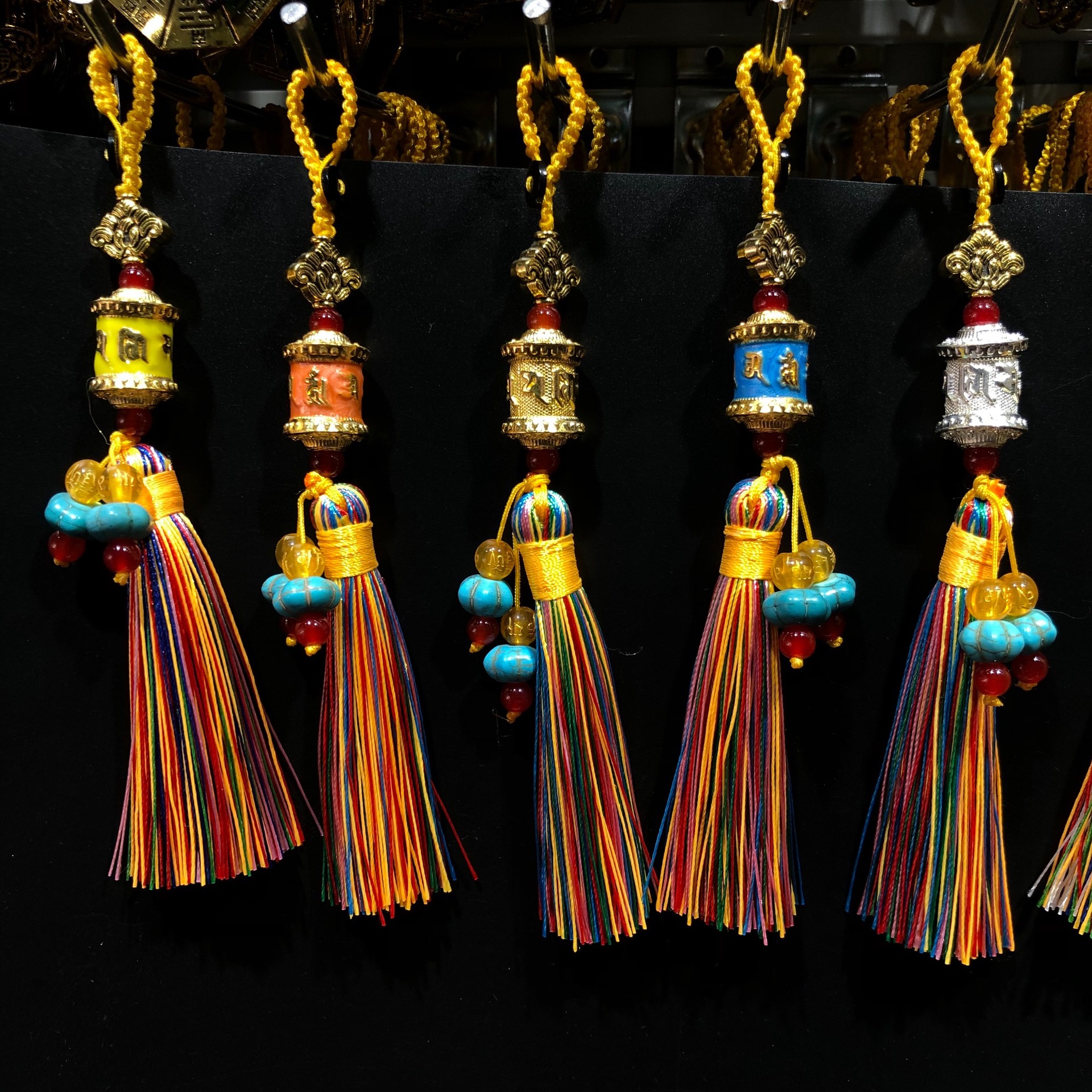 Tibetan Six-Character Mantra Ten-Color Painted Small Prayer Wheel-Color Tassel Car Cell Phone Bag Ornaments of Key Ring