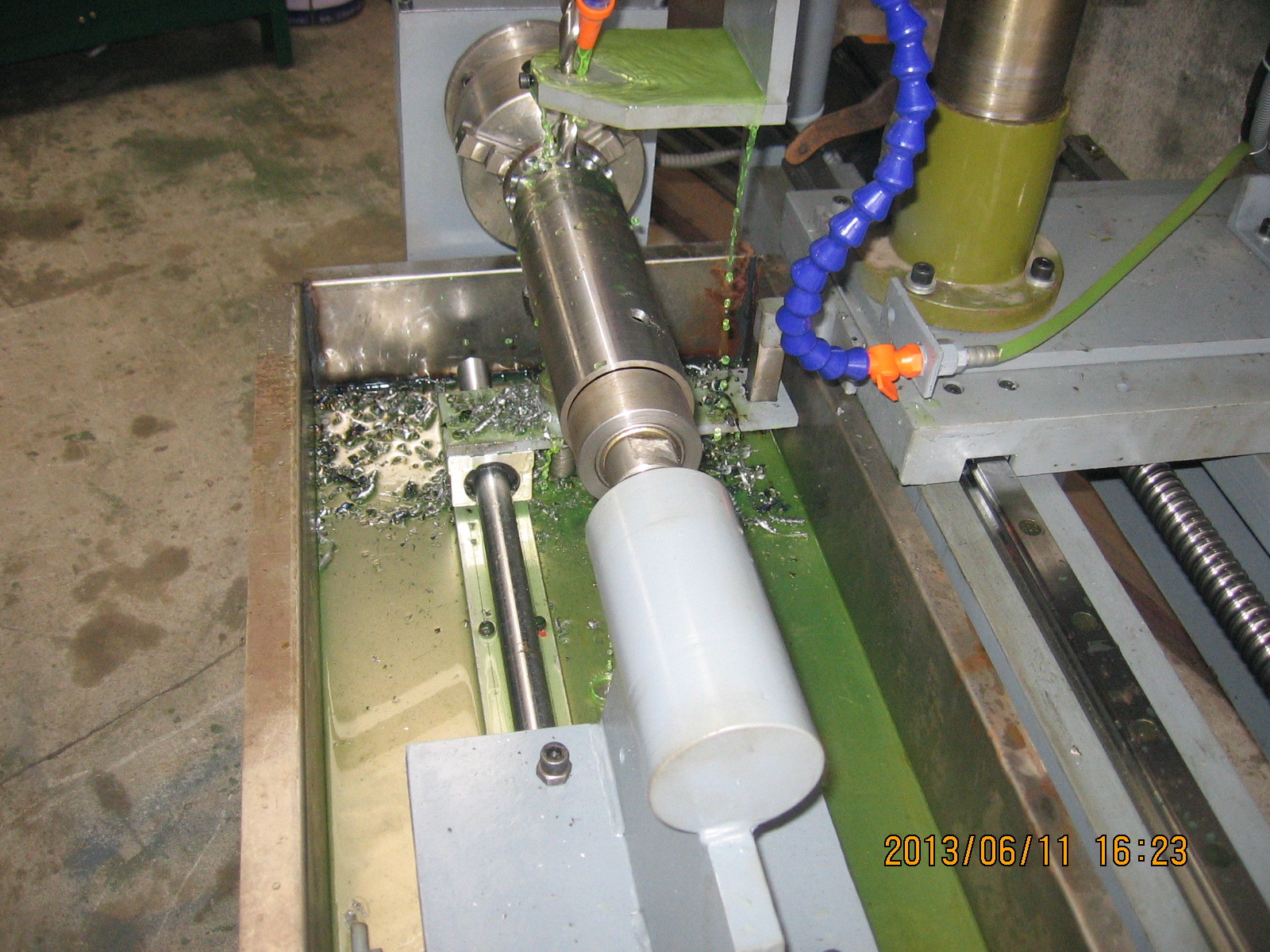 不锈钢管钻孔机