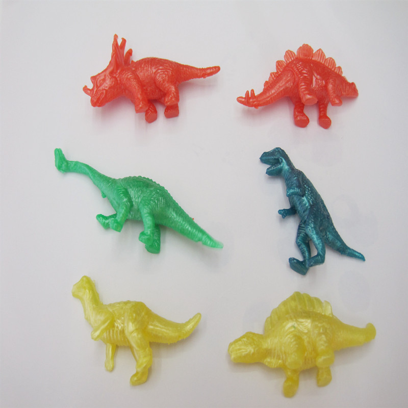 tpr软料仿真恐龙玩具塑胶玩具粘性整人整蛊新奇特玩具扭蛋玩具