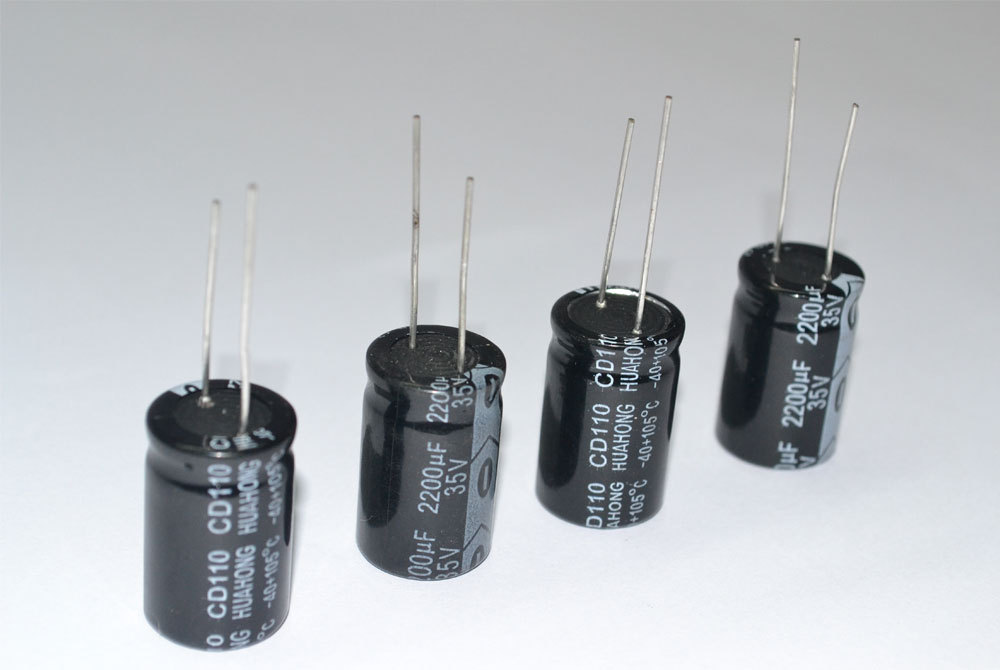 直插铝电解电容1000uf16v huahong华虹电容电解生产厂家10*13