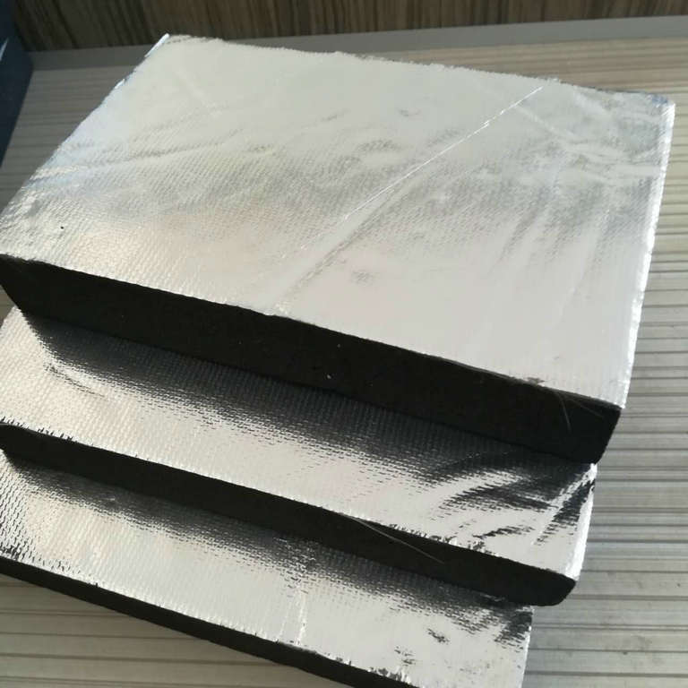 铝箔贴面橡塑保温板 阻燃黑色高密度橡塑 橡塑板