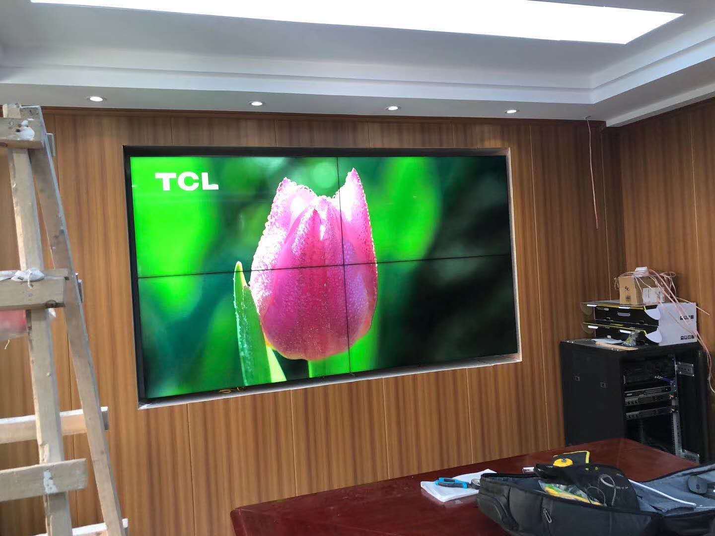 8mm拼缝高清大屏幕监控电视墙led显示器厂家定制上门安装