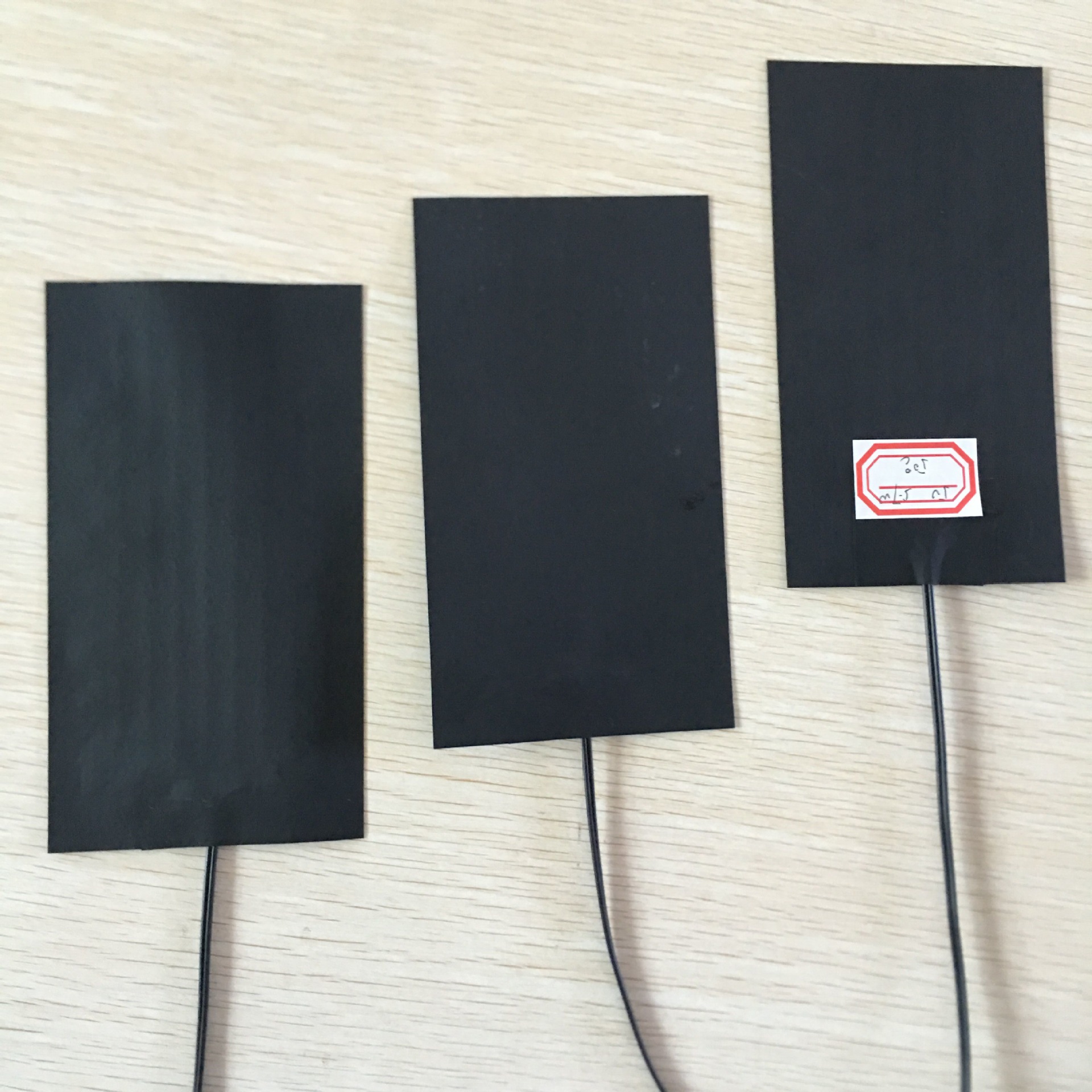 石墨烯发热片服装发热垫pet发热膜加热片加热垫电热膜量大从优