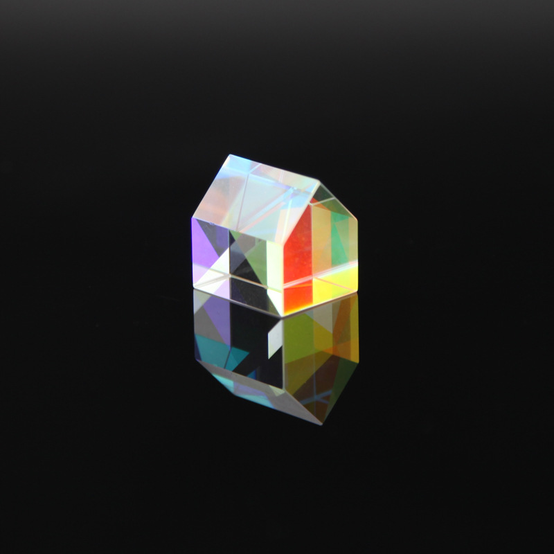 合色棱镜三棱镜