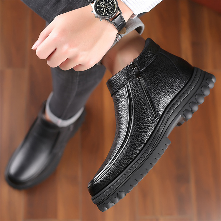 2021 Men's New Winter Fleece Lined Padded Warm Keeping Cotton-Padded Leather Shoes Fur Integrated Wool Cold-Proof Winter Shoes