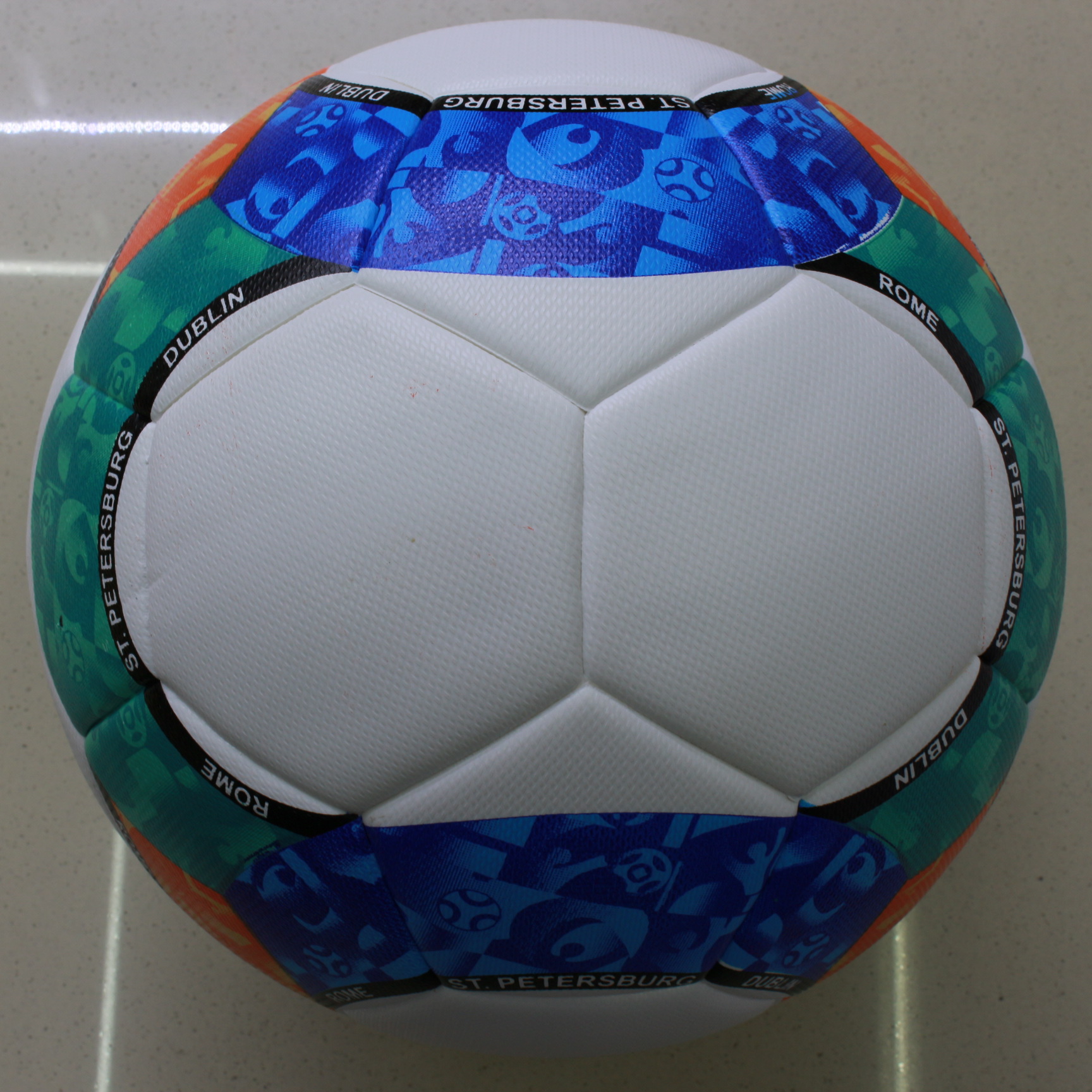 5号足球新款贴皮足球室内外学生西甲比赛皮热帖合5号足球成人球