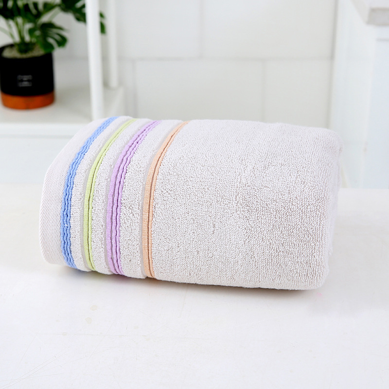 Cotton 32-Strand Large Bath Towel 70 * 140cm Home Daily Gift Absorbent Bath Towel Embroidered Logo Factory Wholesale
