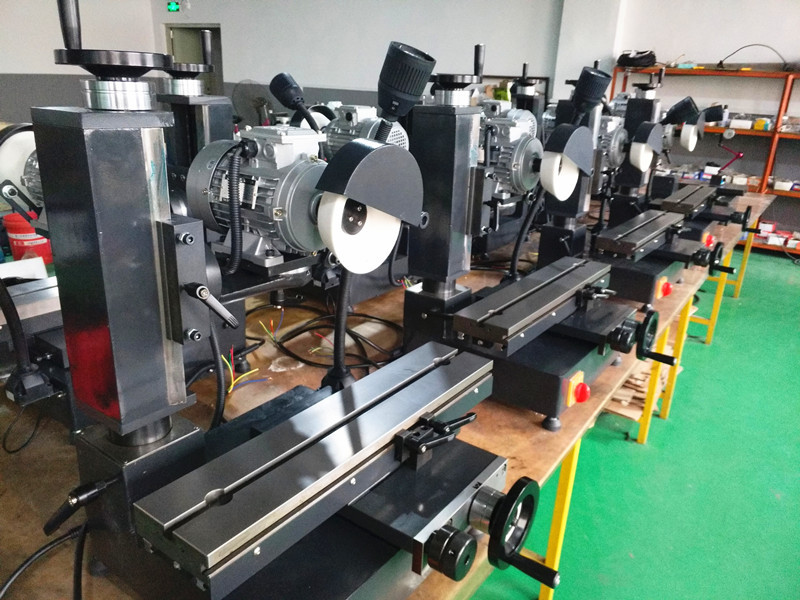 万能工具磨床小型平面磨刀机锯片车刀滚齿刀铣刀钻头多功能修磨机