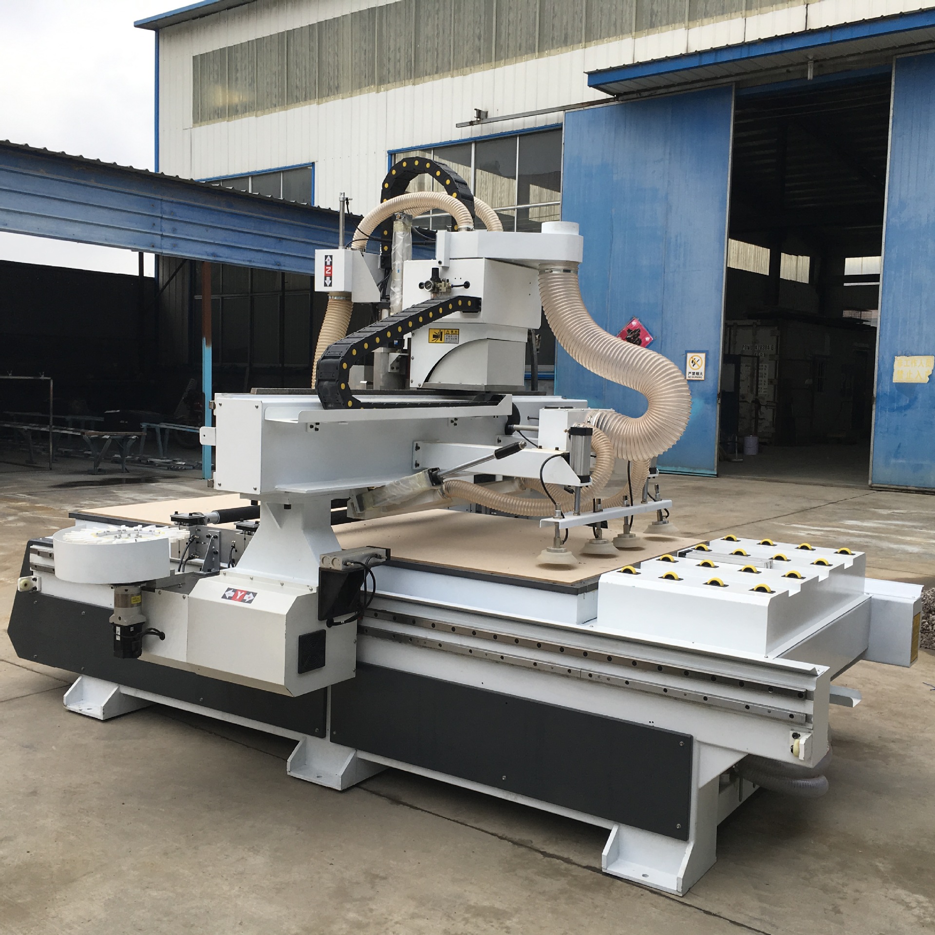 定制木工四工序数控开料机板材下料打孔机木板雕刻机