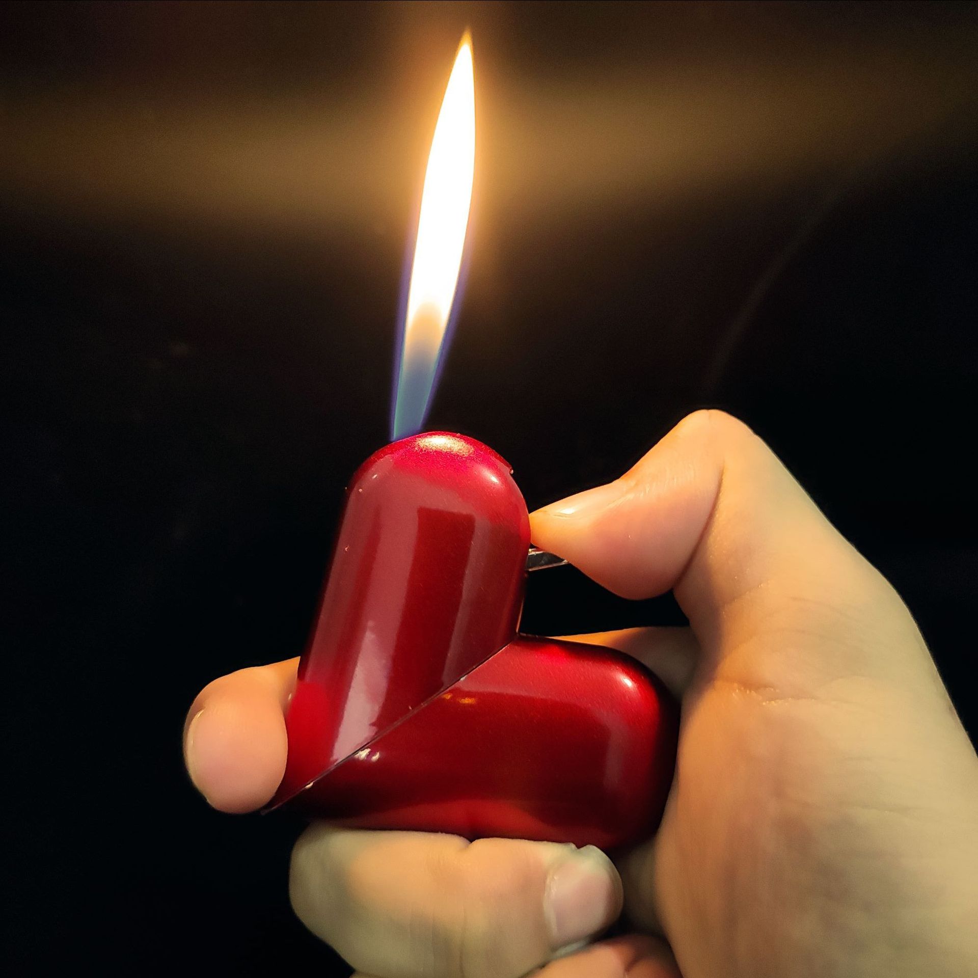 爱心打火机心型创意情侣充气打火机金属明火男女士可折叠个性送礼