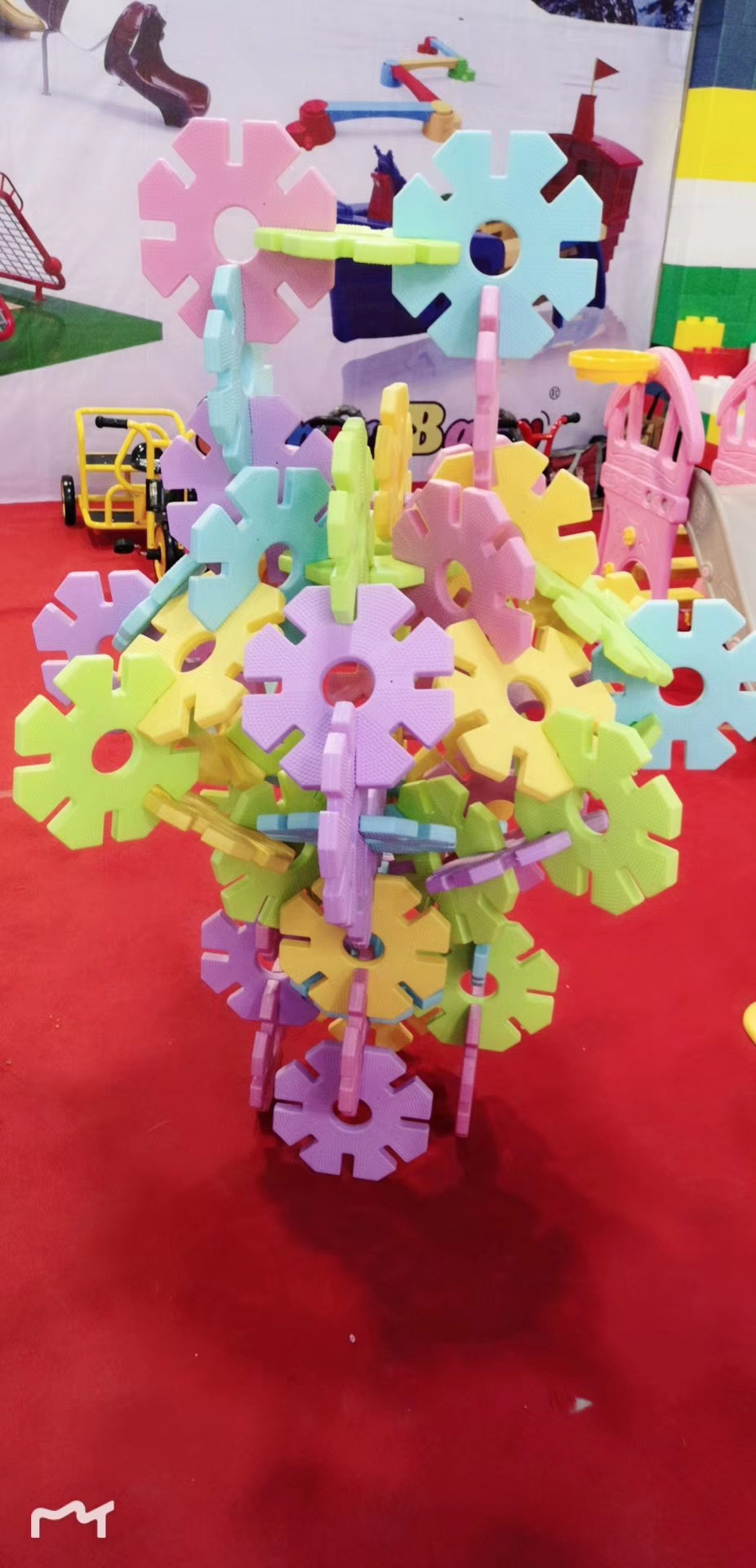 桌面塑料雪花片