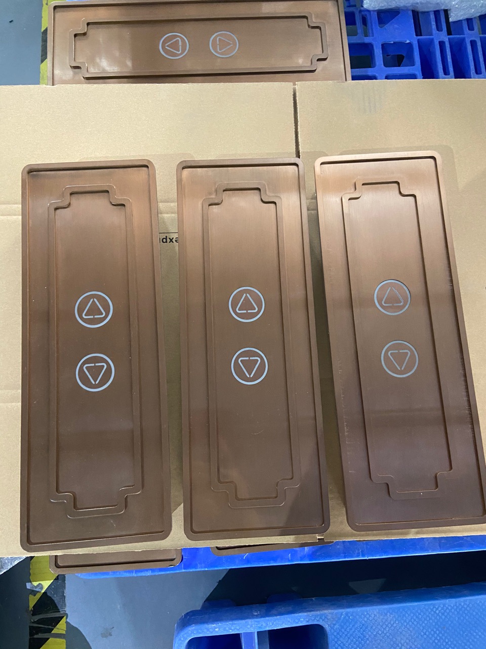 电梯外呼面板/电梯召唤盒/电梯外呼盒/电梯呼梯面板/嵌入式外呼