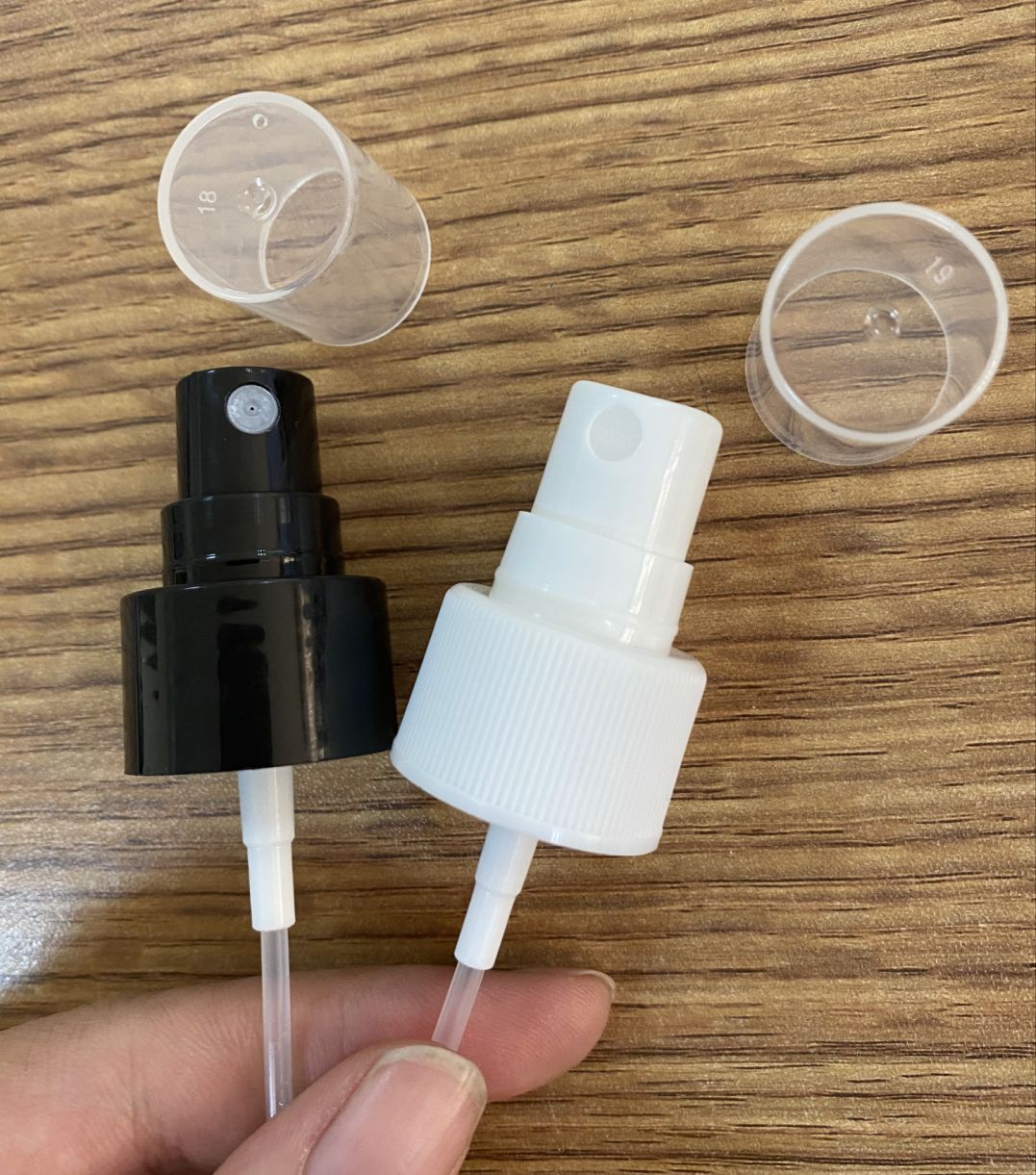 厂家直销18牙20牙24牙塑料喷头化妆品喷头喷雾头香水小喷头香水瓶