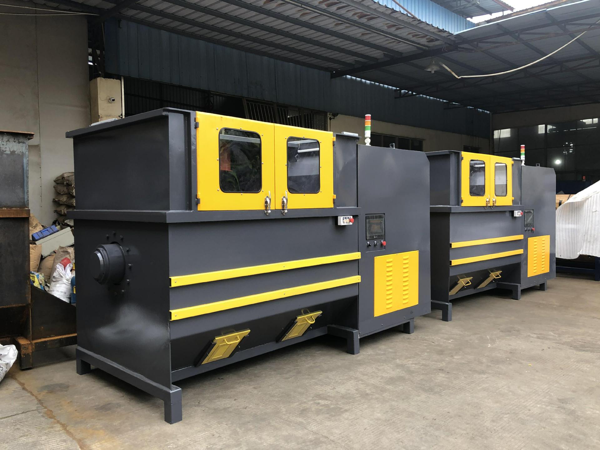 供应离心式抛光机溜光机 研磨光饰机 自动行星滚光机 镜面抛光机