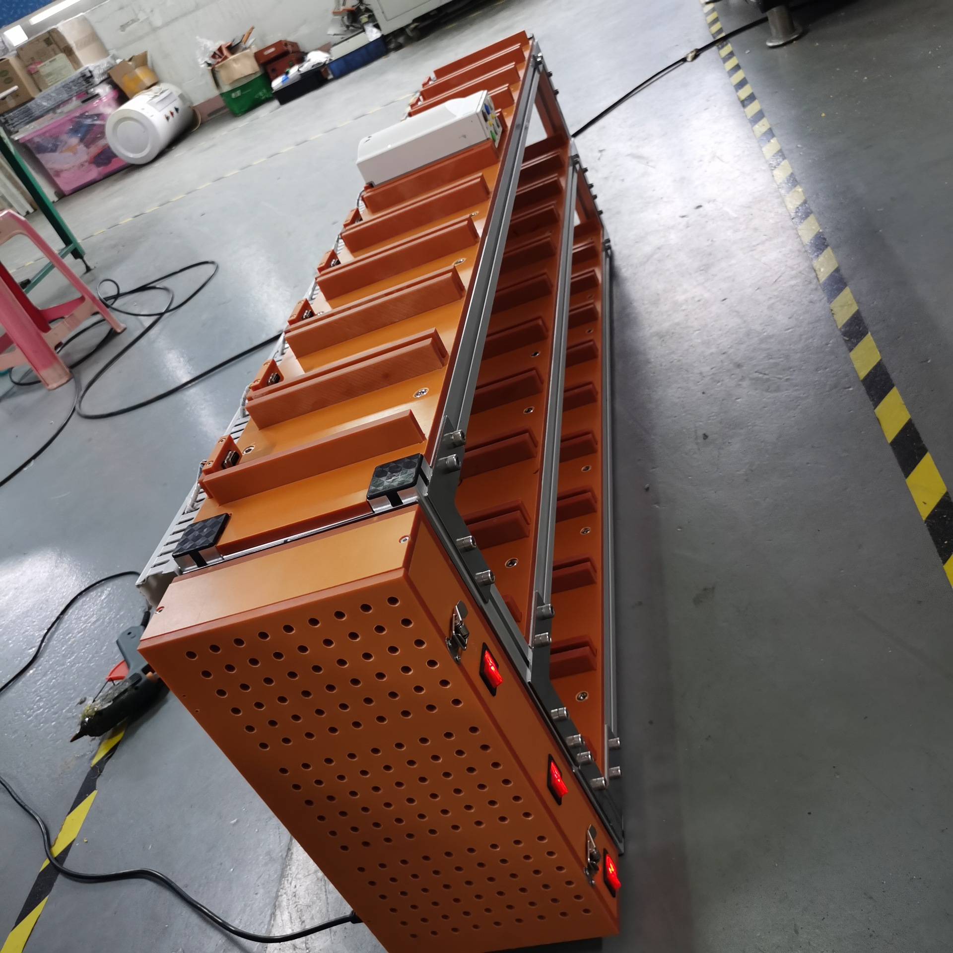 深圳直销工装治具加工定制 三层电木老化测试架电源盒老化工装