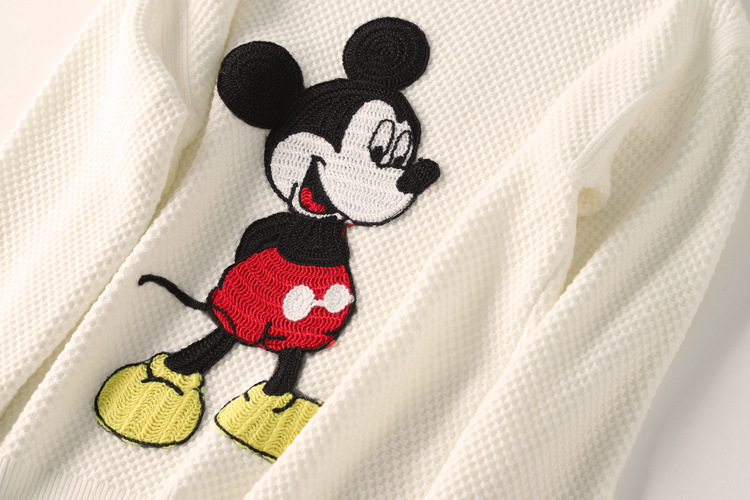 明星同款2021春季女装新款杨幂针织衫米老鼠刺绣镂空宽松毛衣ins