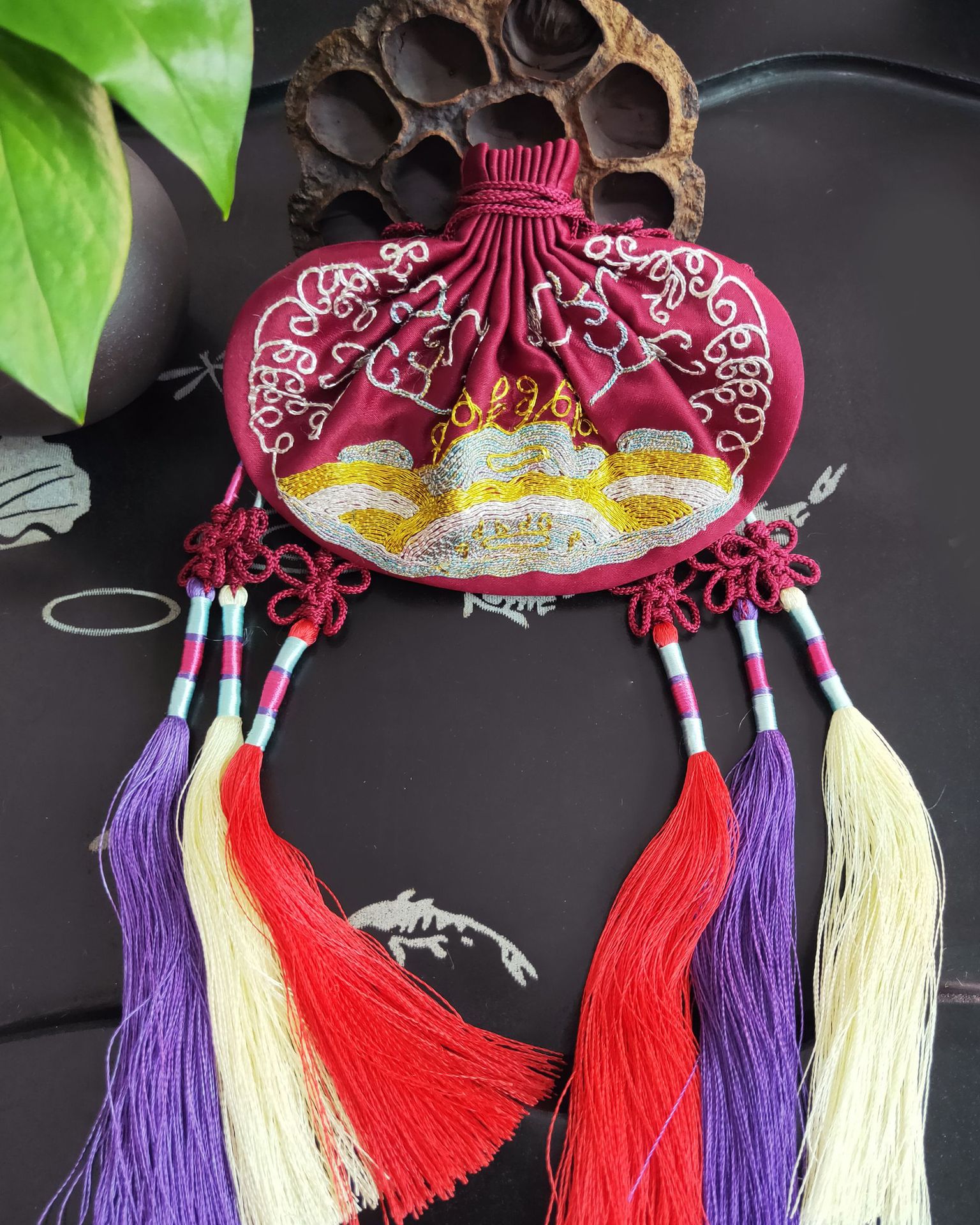 苏绣 刺绣打籽绣香囊 汉服配饰 香包荷包挂件