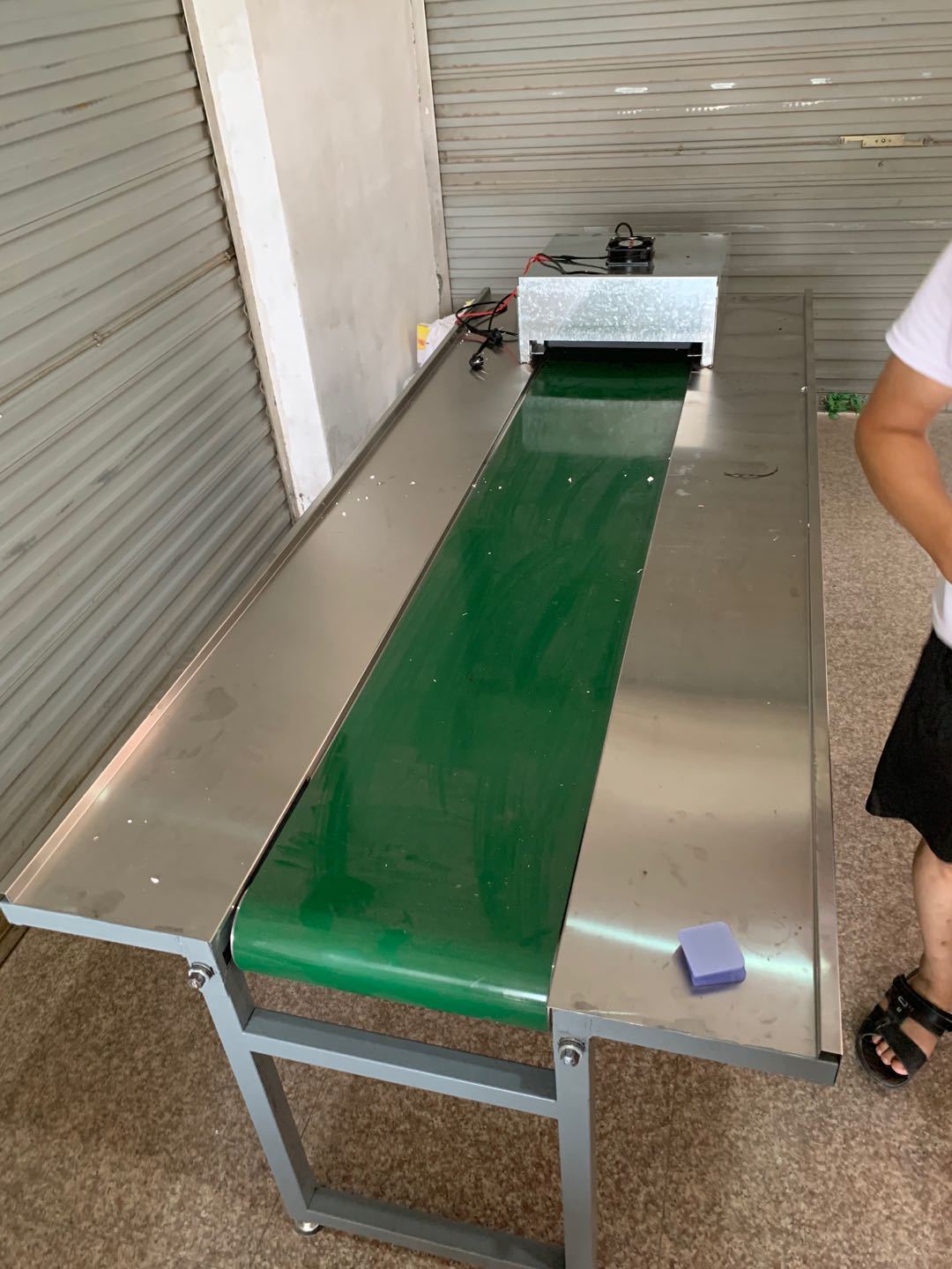 无痕挂钩生产专用设备机器uv生产流水线uv机固化设备led灯