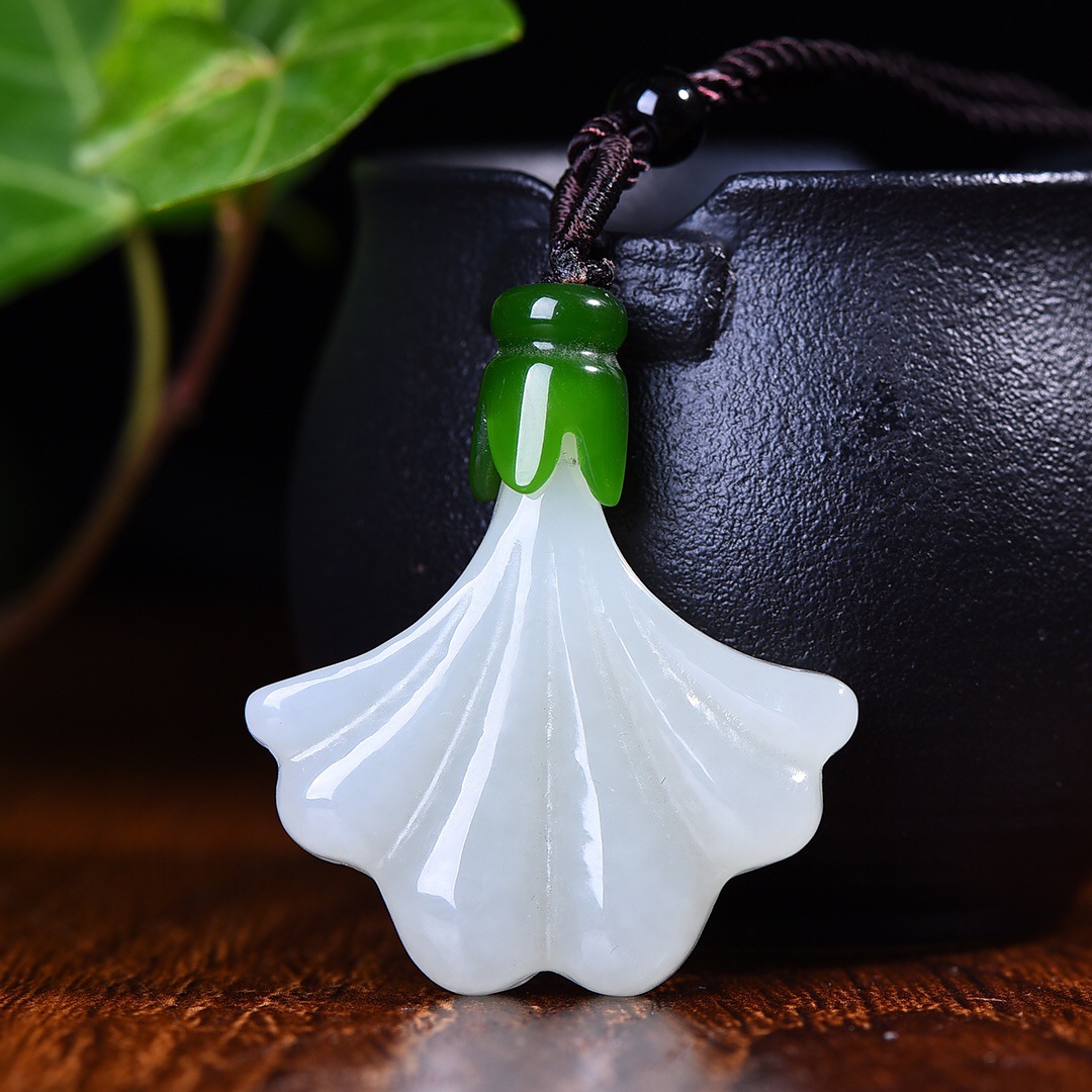 保真和田玉白玉幸好有你银杏叶吊坠 男女宝宝款玉石挂件 一件代发